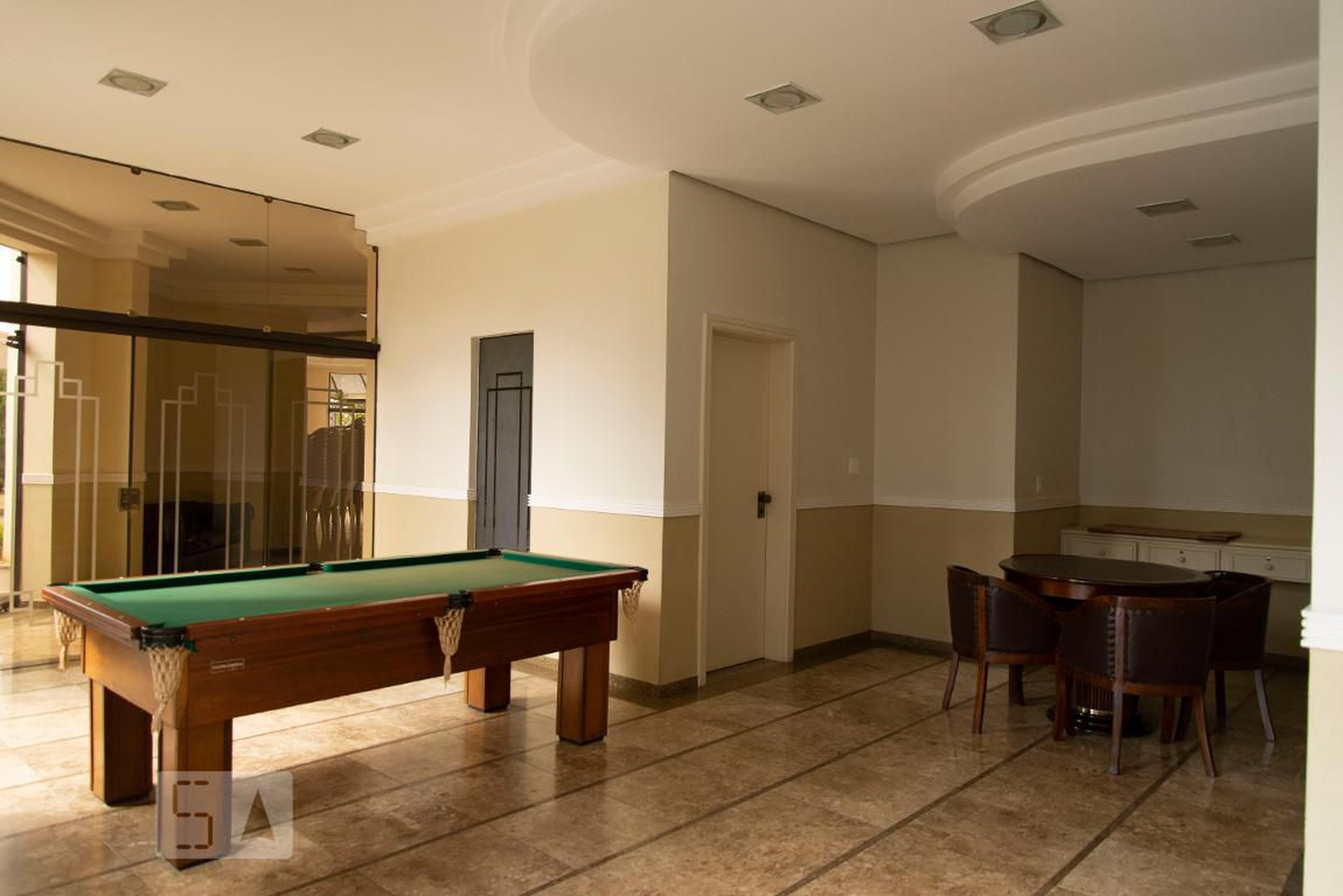 Salão de Jogos - Plaza Doro