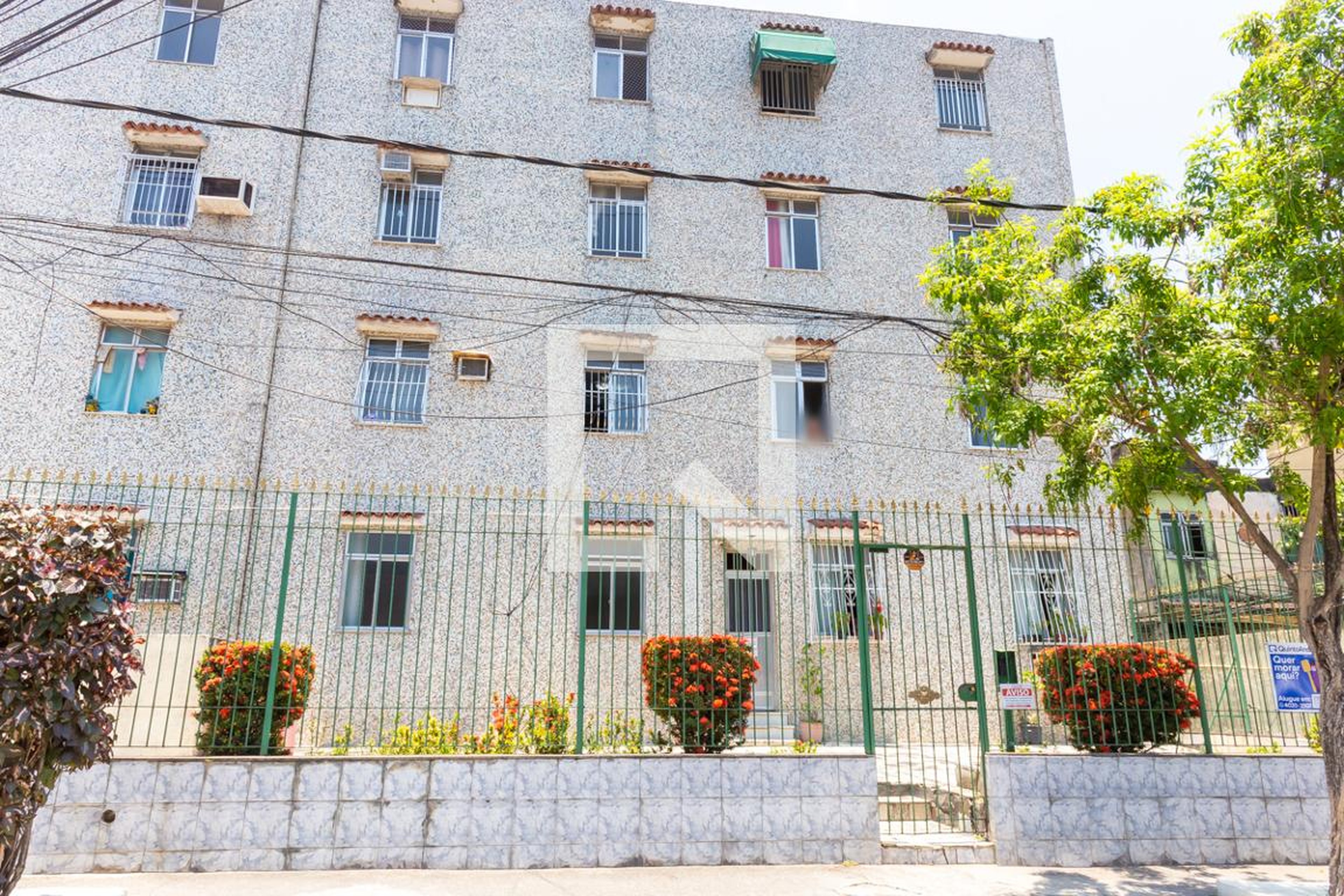 Fachada do Prédio Condomínio Turiana