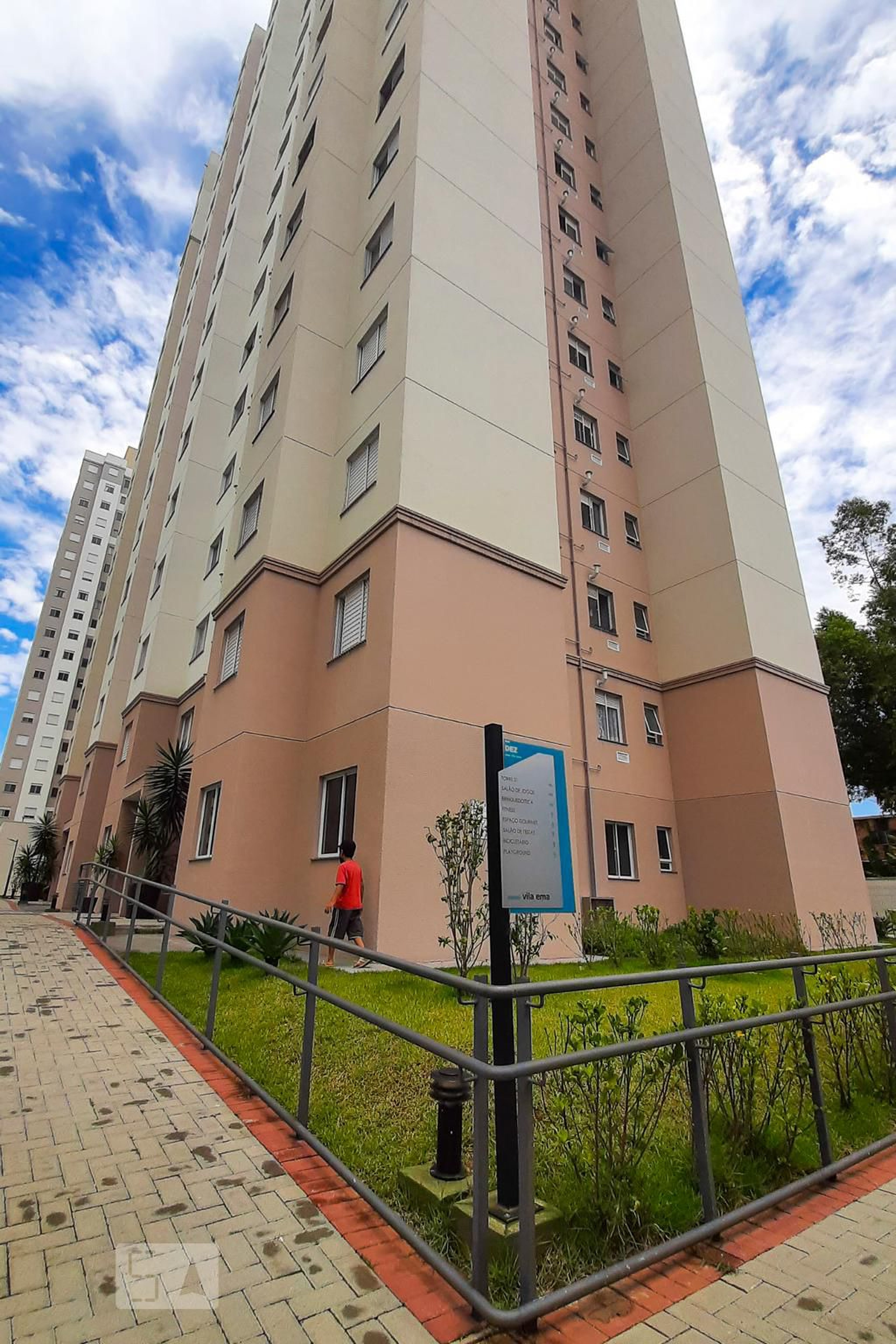 Edificio Condomínio Dez Vila Ema