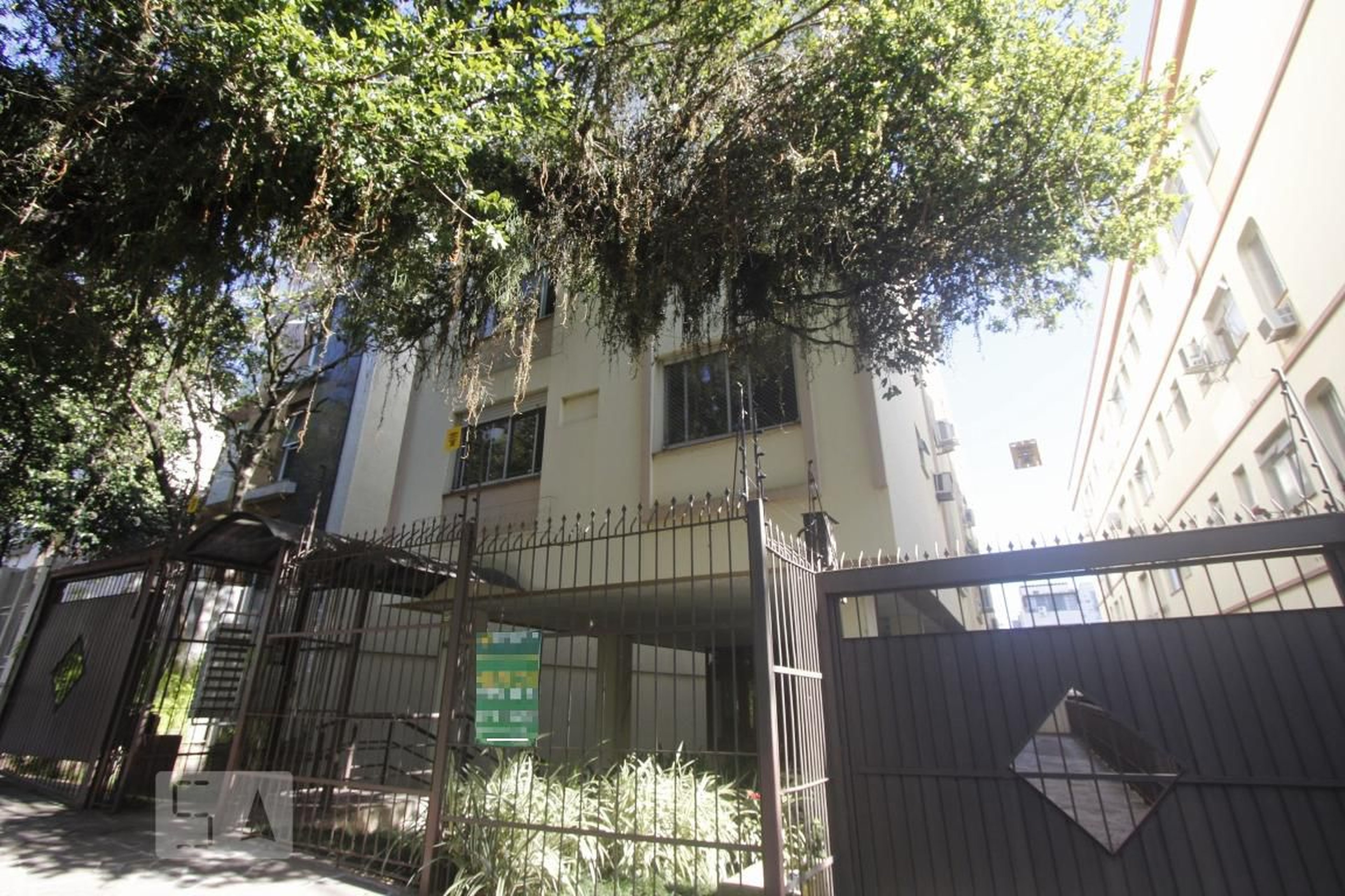 FACHADA Condomínio em Avenida Mariland, 1027