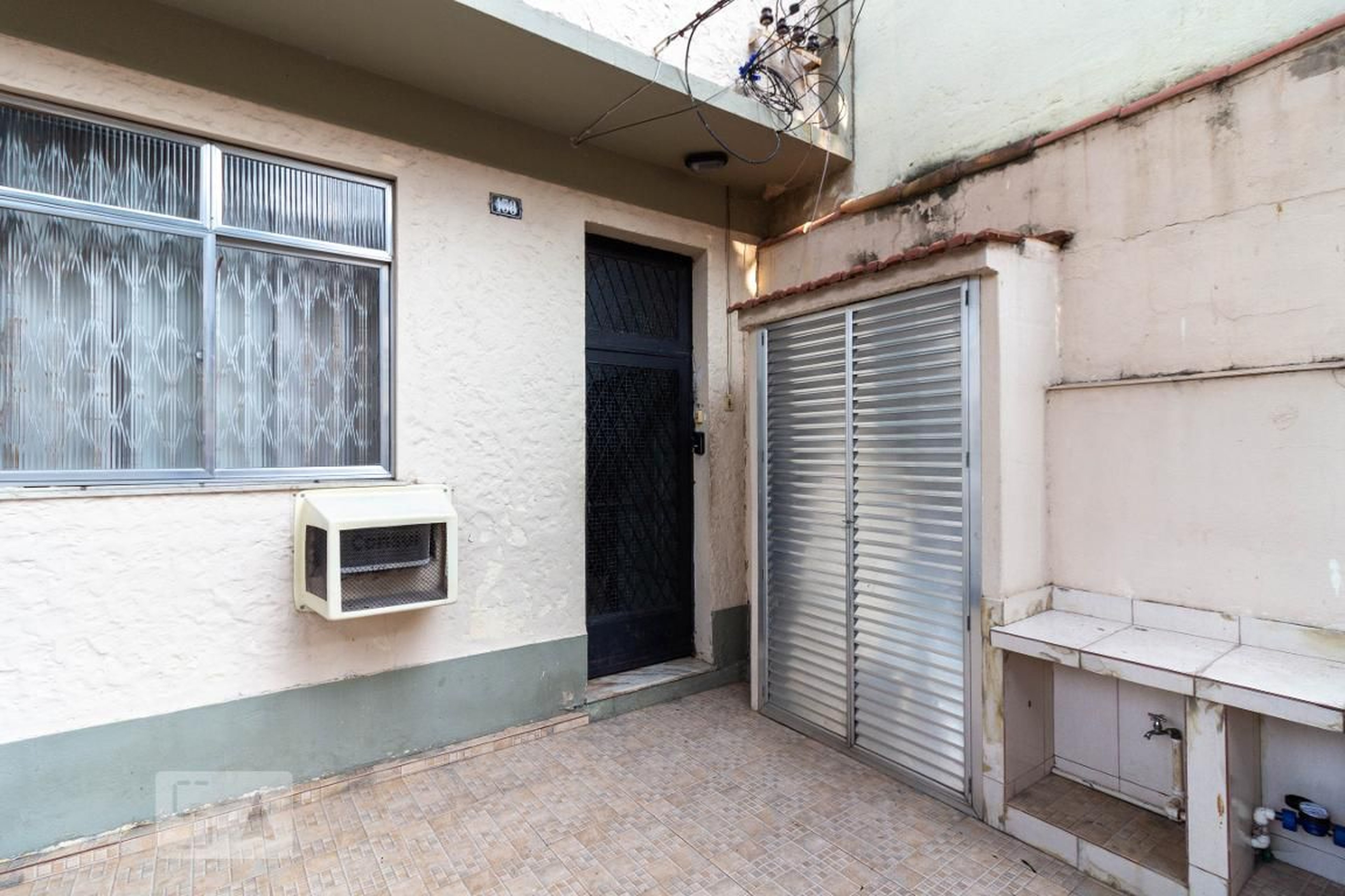 Entrada - Palatinado 138