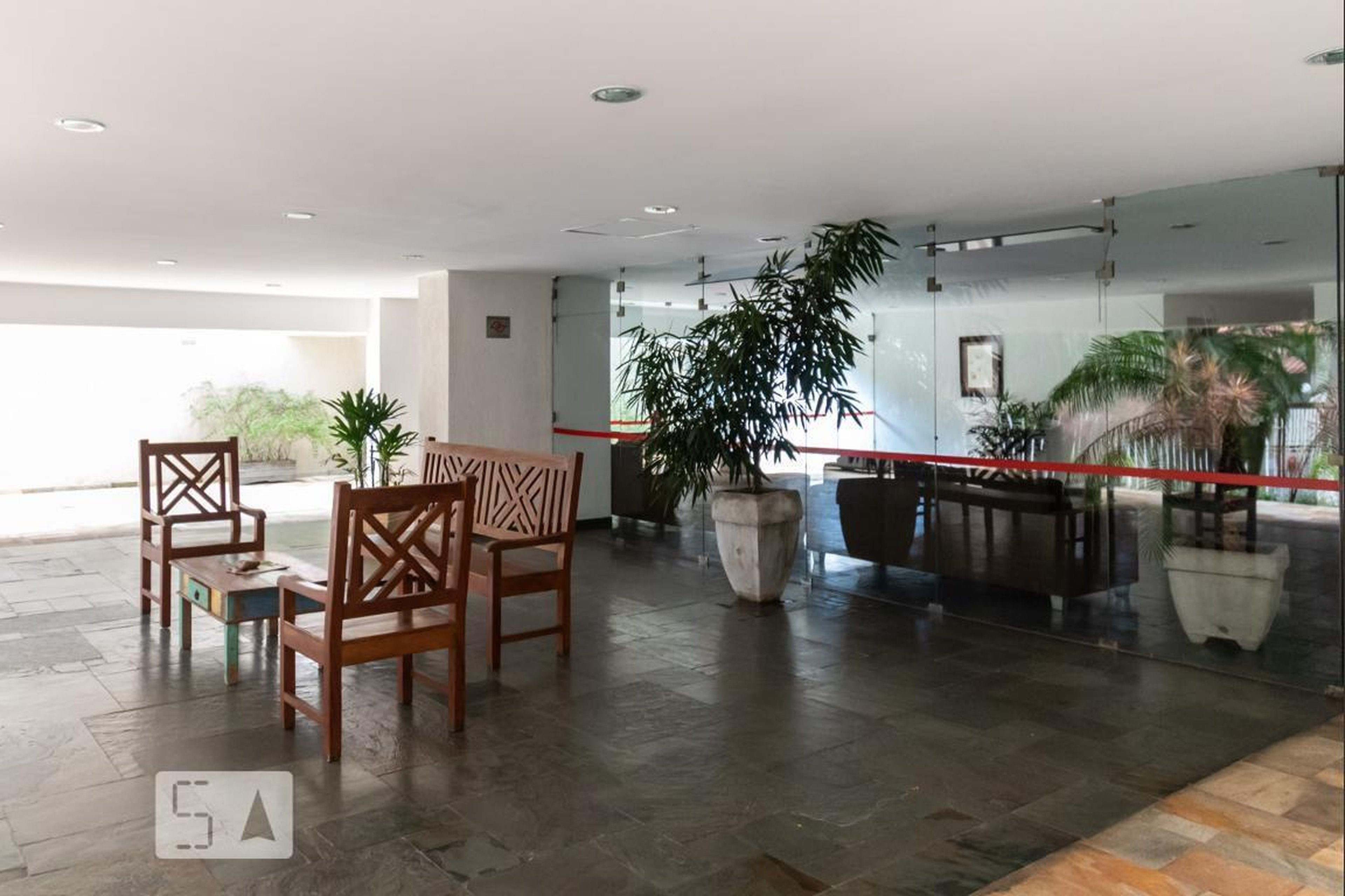 Hall - Edifício Mansão Ravena