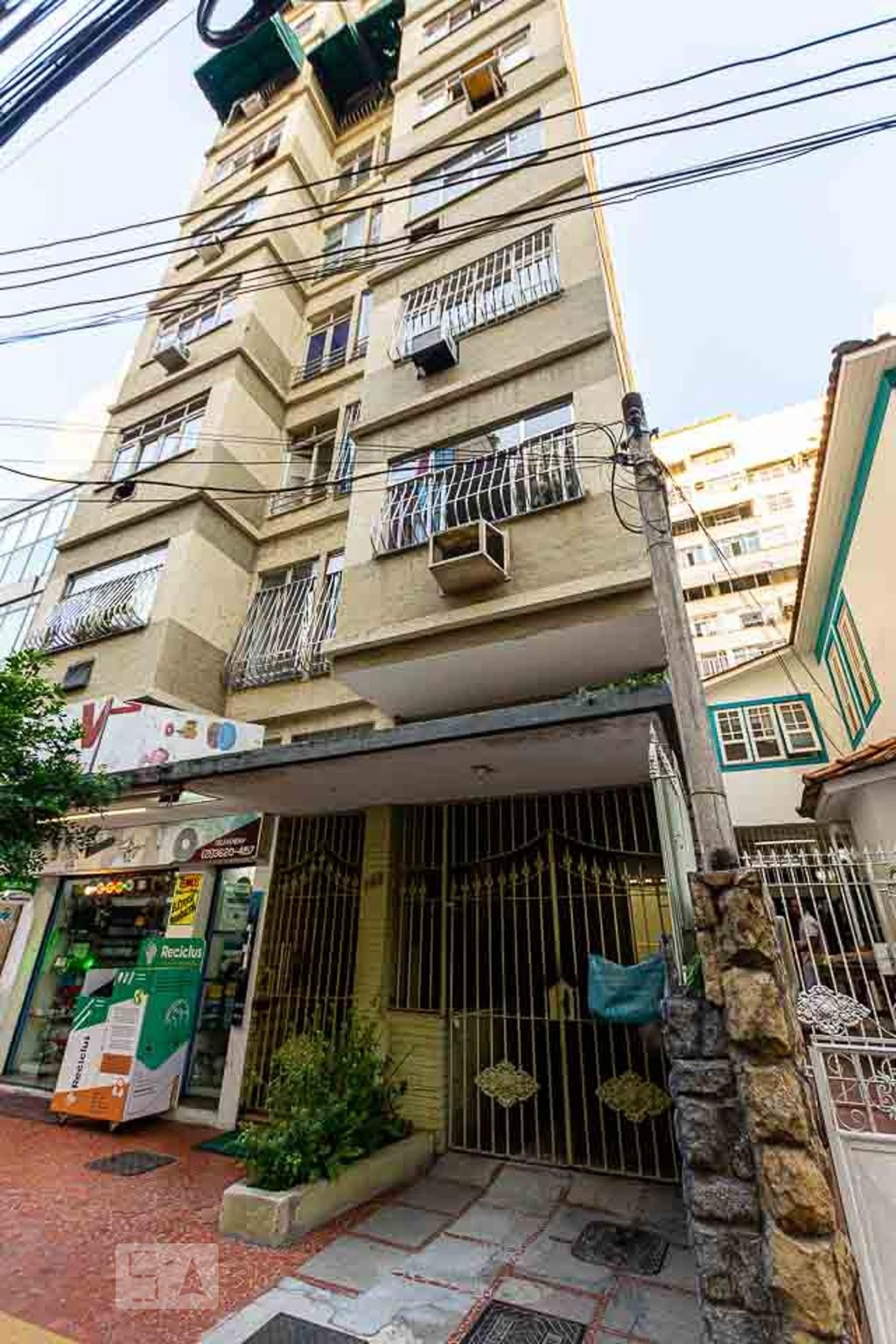 Fachada do Prédio Condomínio Palmares