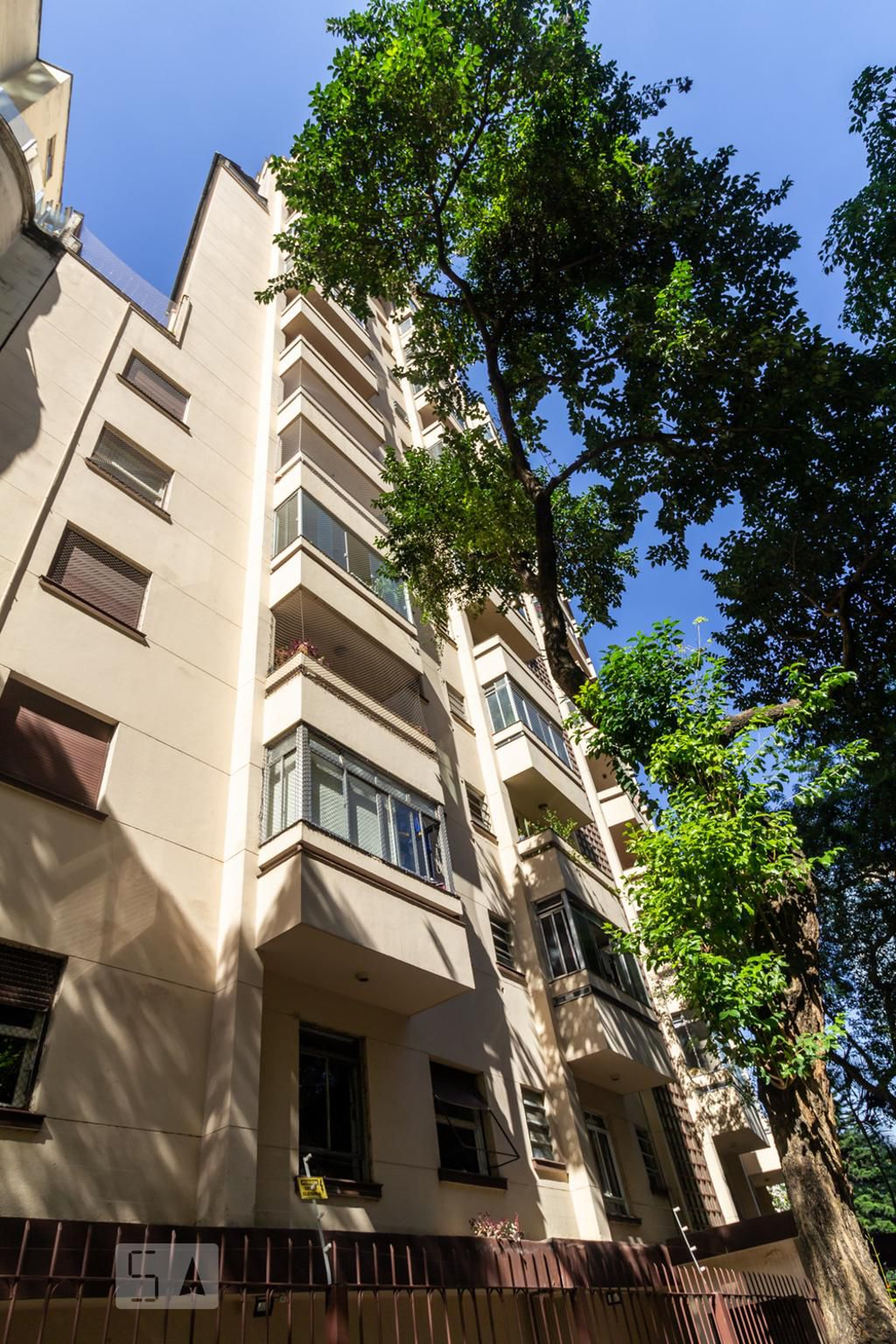 Fachada do Condomínio Condomínio Vila Rica