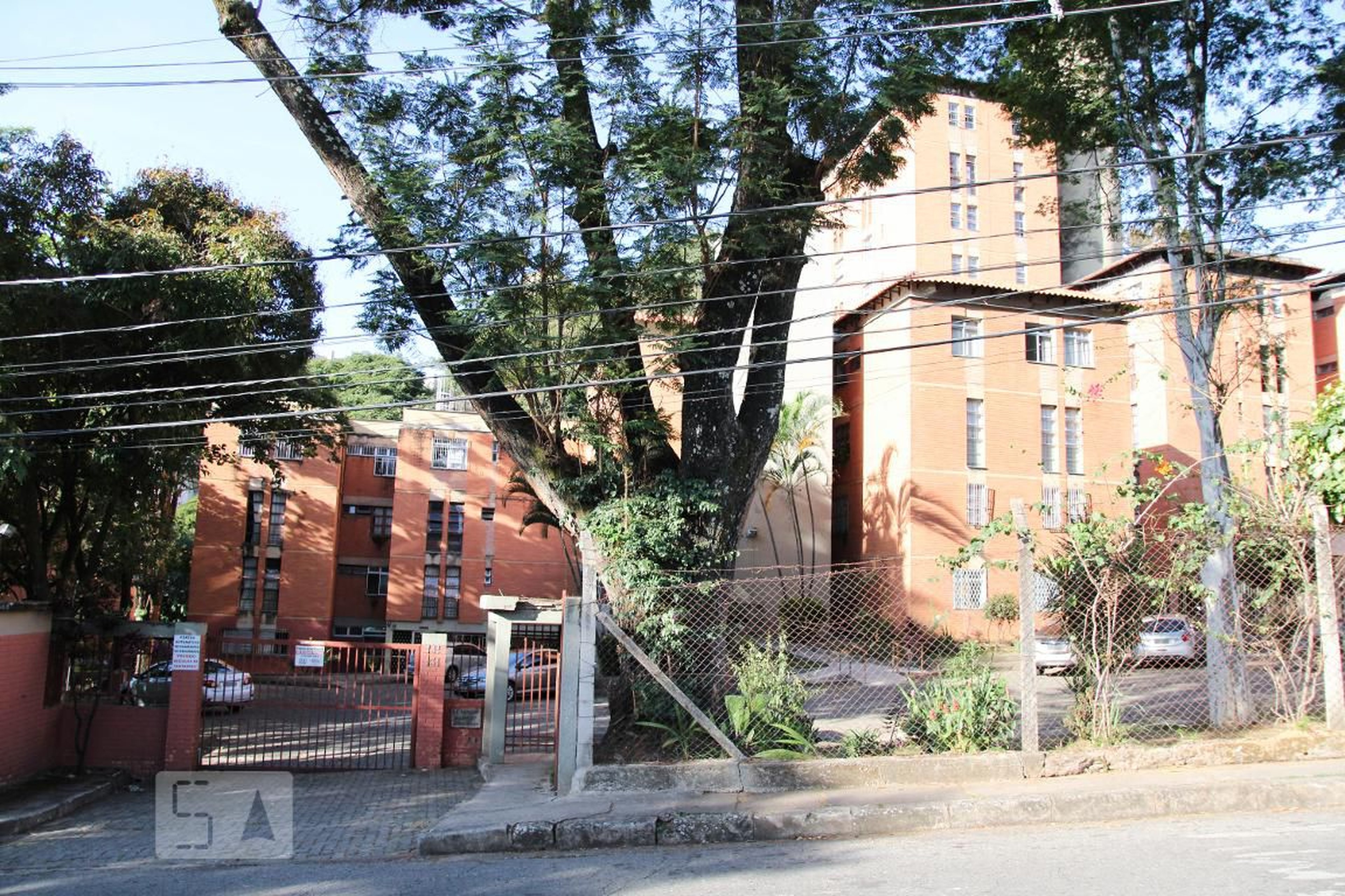 Fachada Condomínio em Rua San Salvador, 141