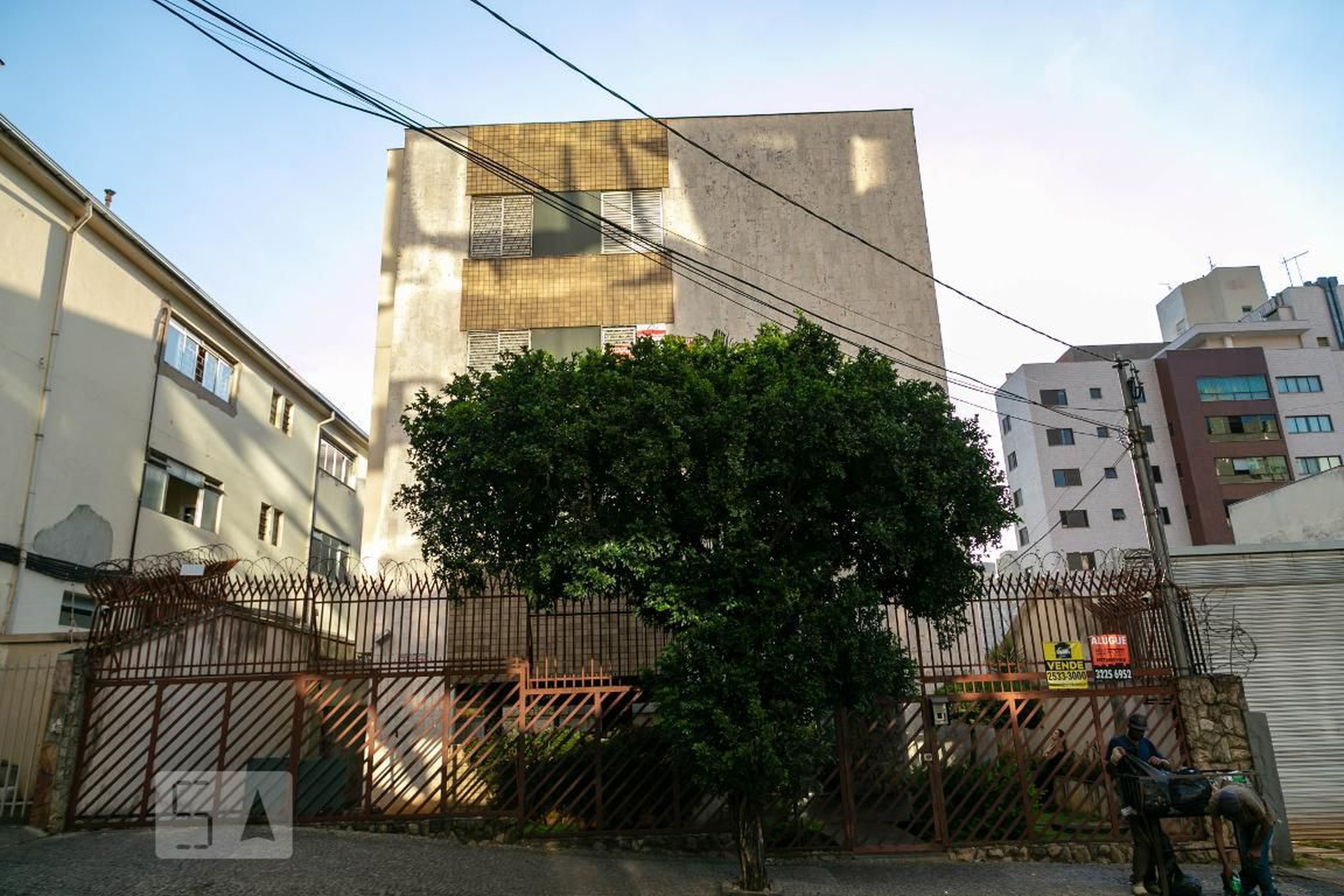 Fachada Edifício Grao Mogol