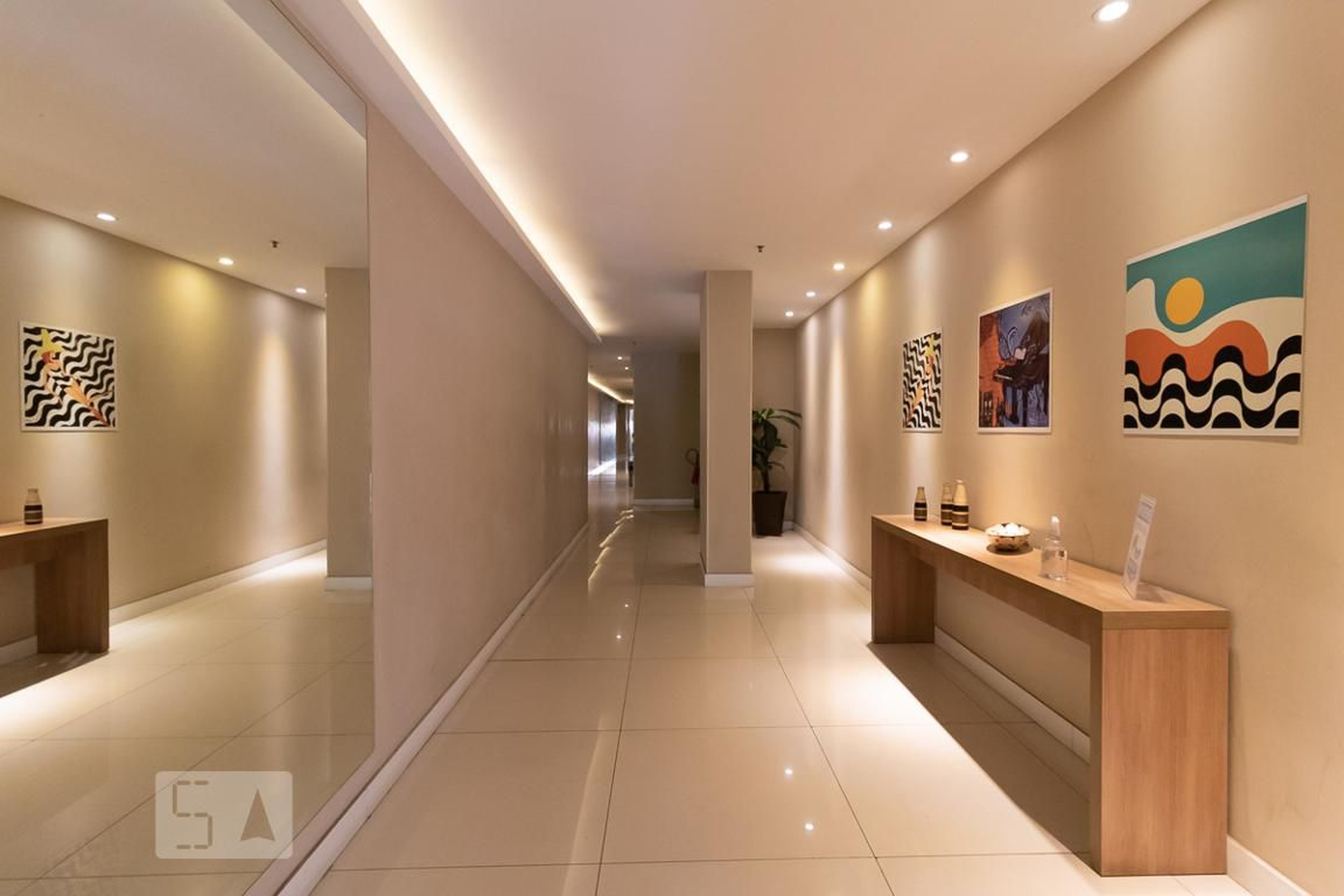 Hall - Norte Privilege