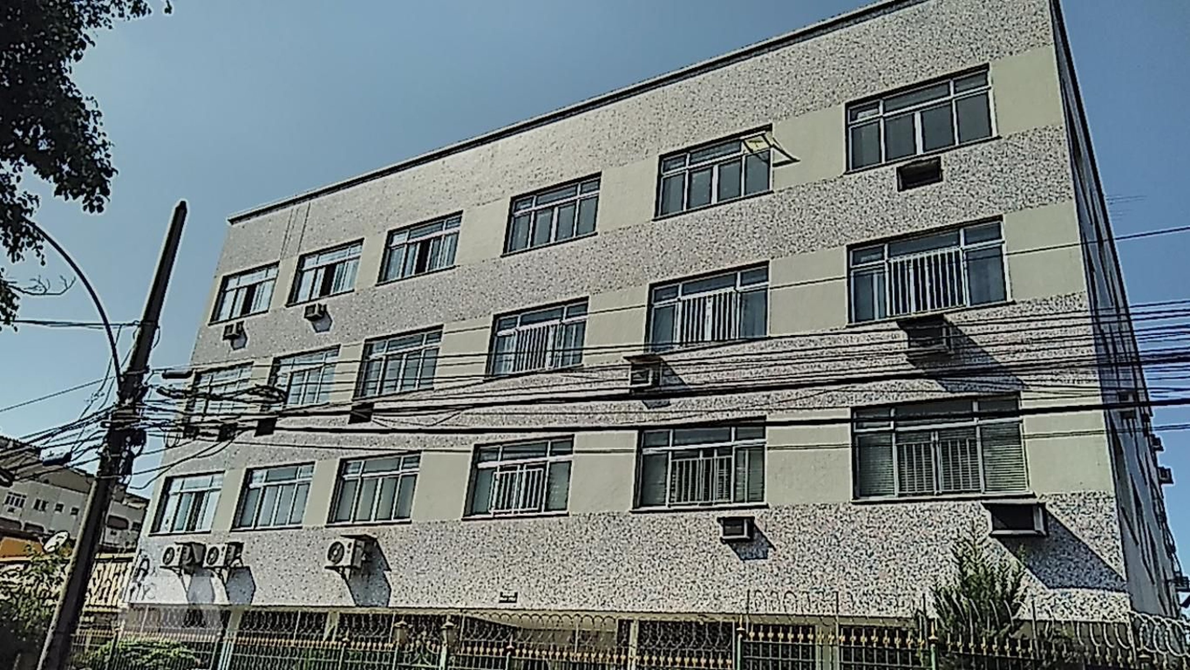 Fachada Condomínio em Avenida Meriti, 2164