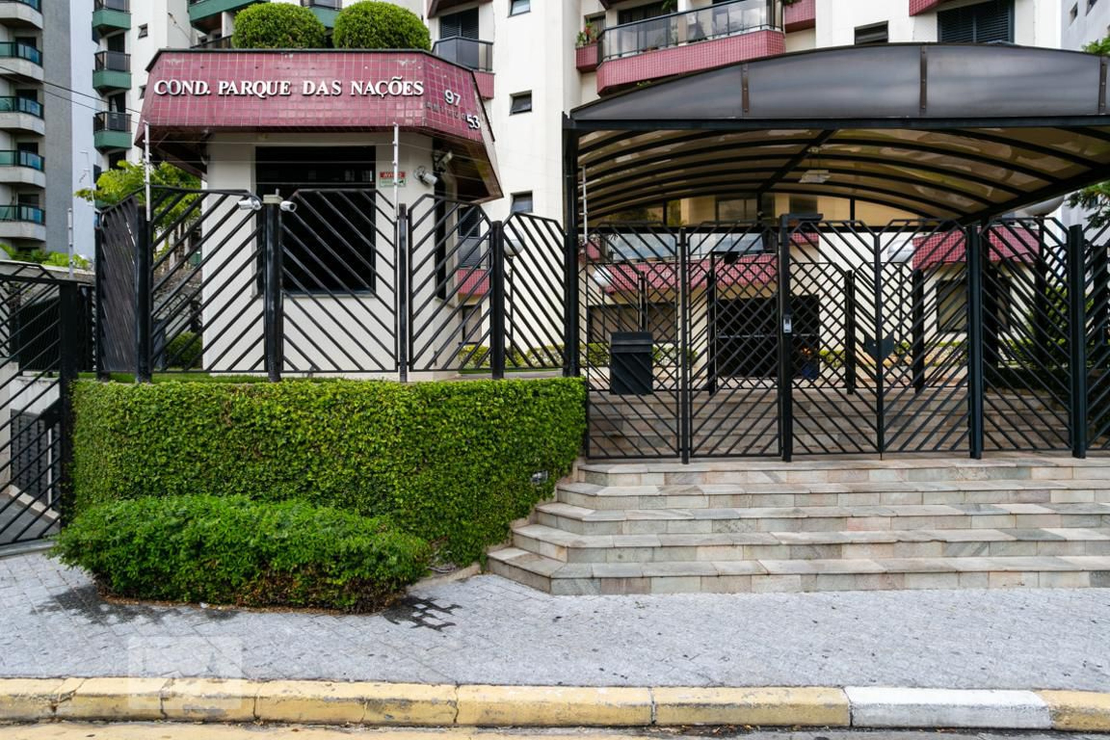 Fachada do condomínio Condomínio Parque das Nações