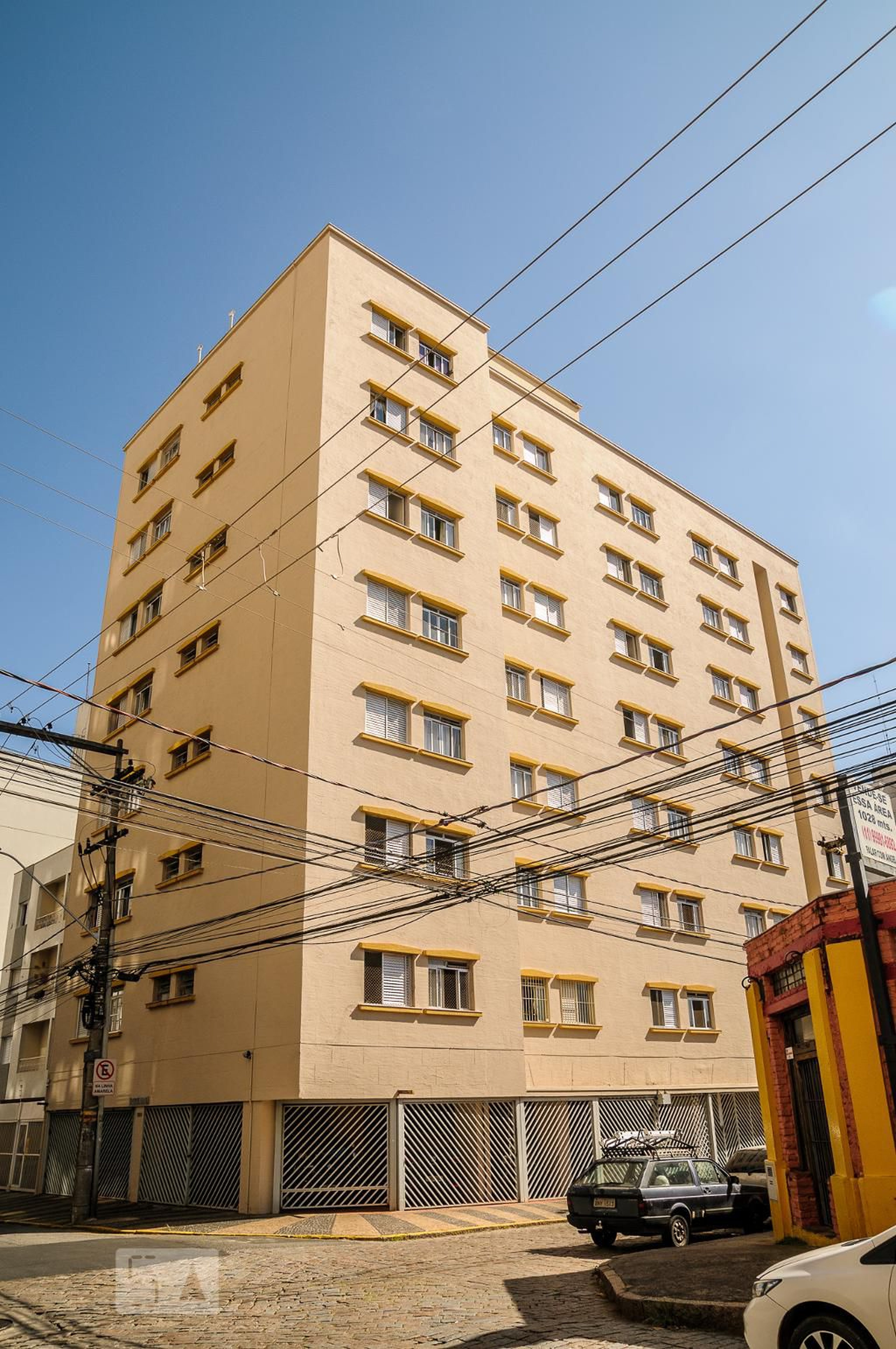 Fachada do Prédio Condomínio em Rua Uruguaiana, 559