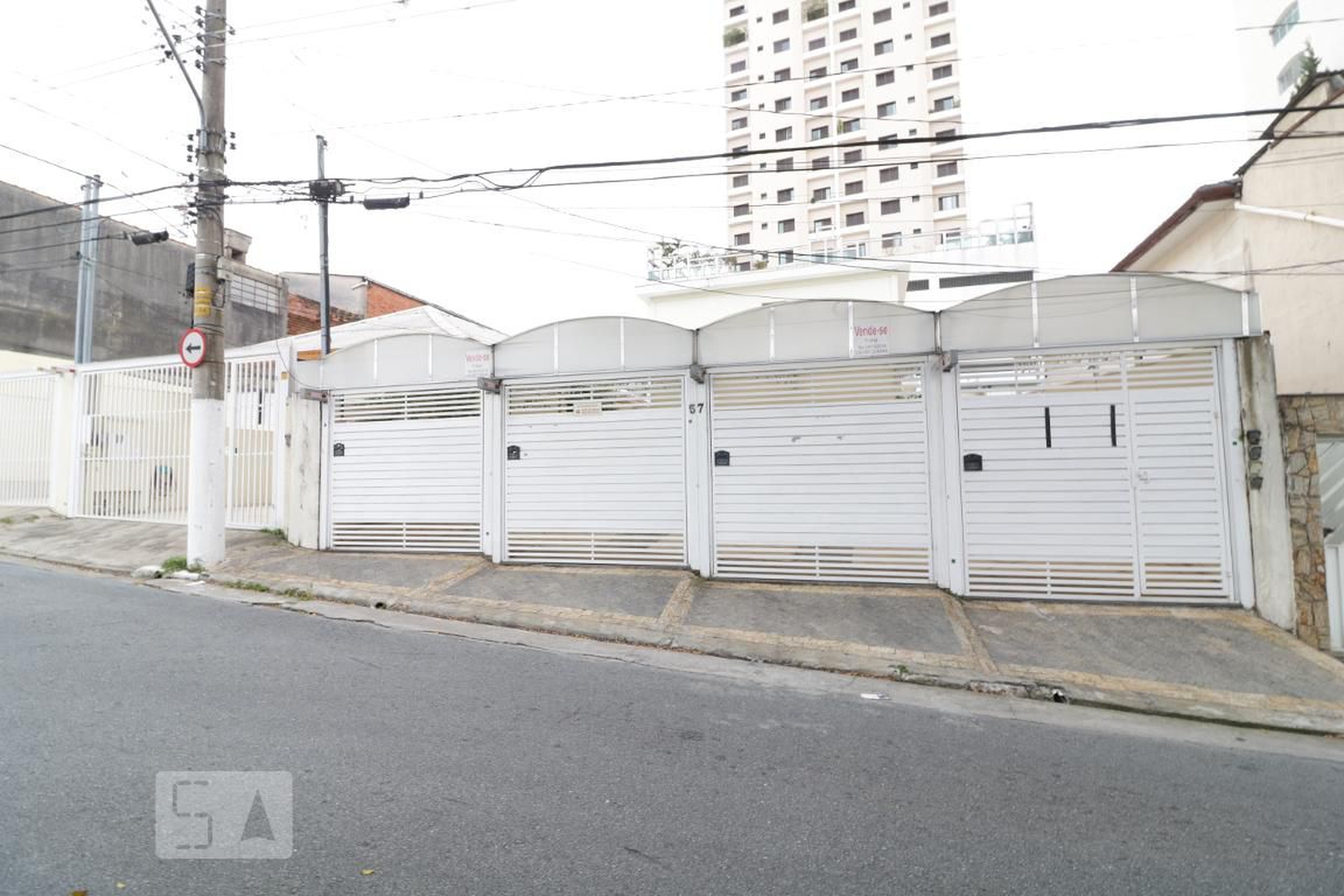 Fachada Condomínio em Rua Torquato Tasso, 57