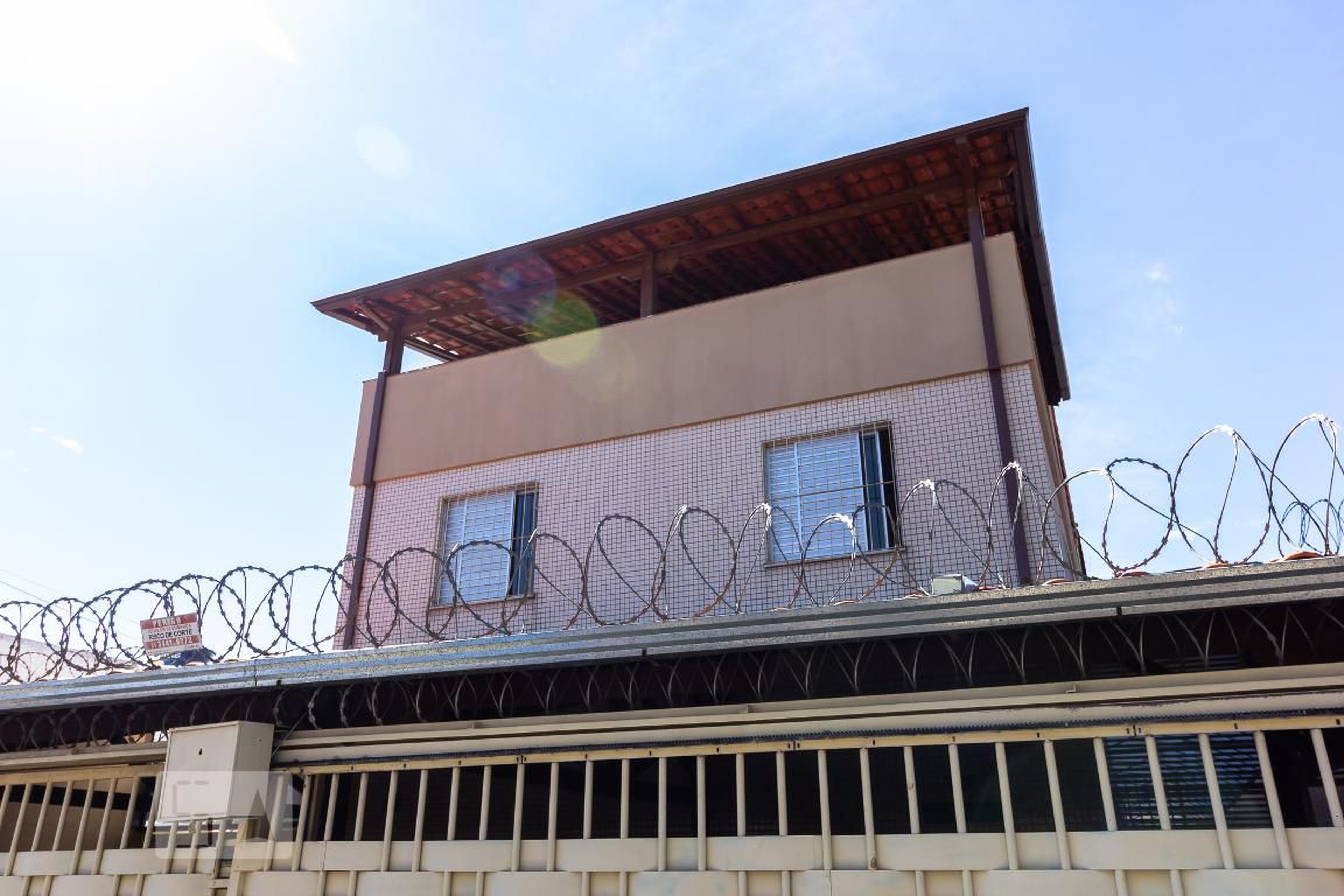 Fachada Condomínio em Rua Professor Teodoro Vaz, 195