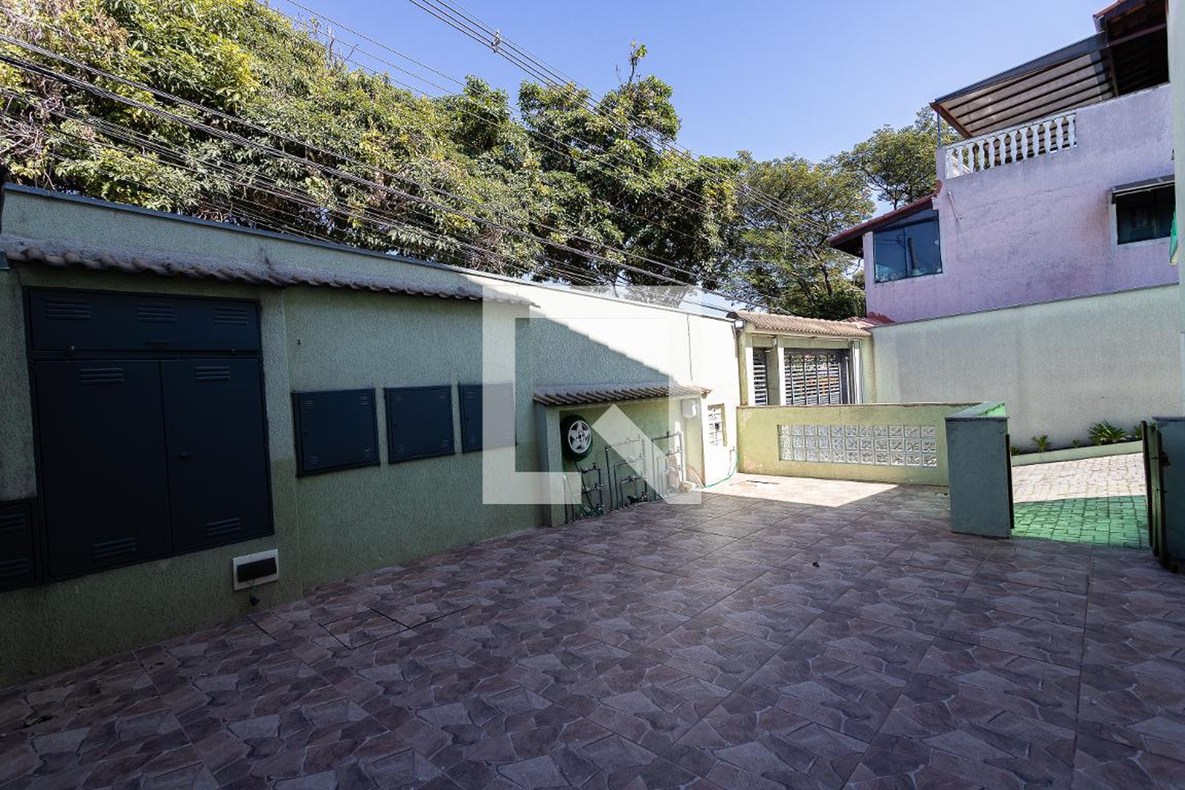 Área comum - S Lírios