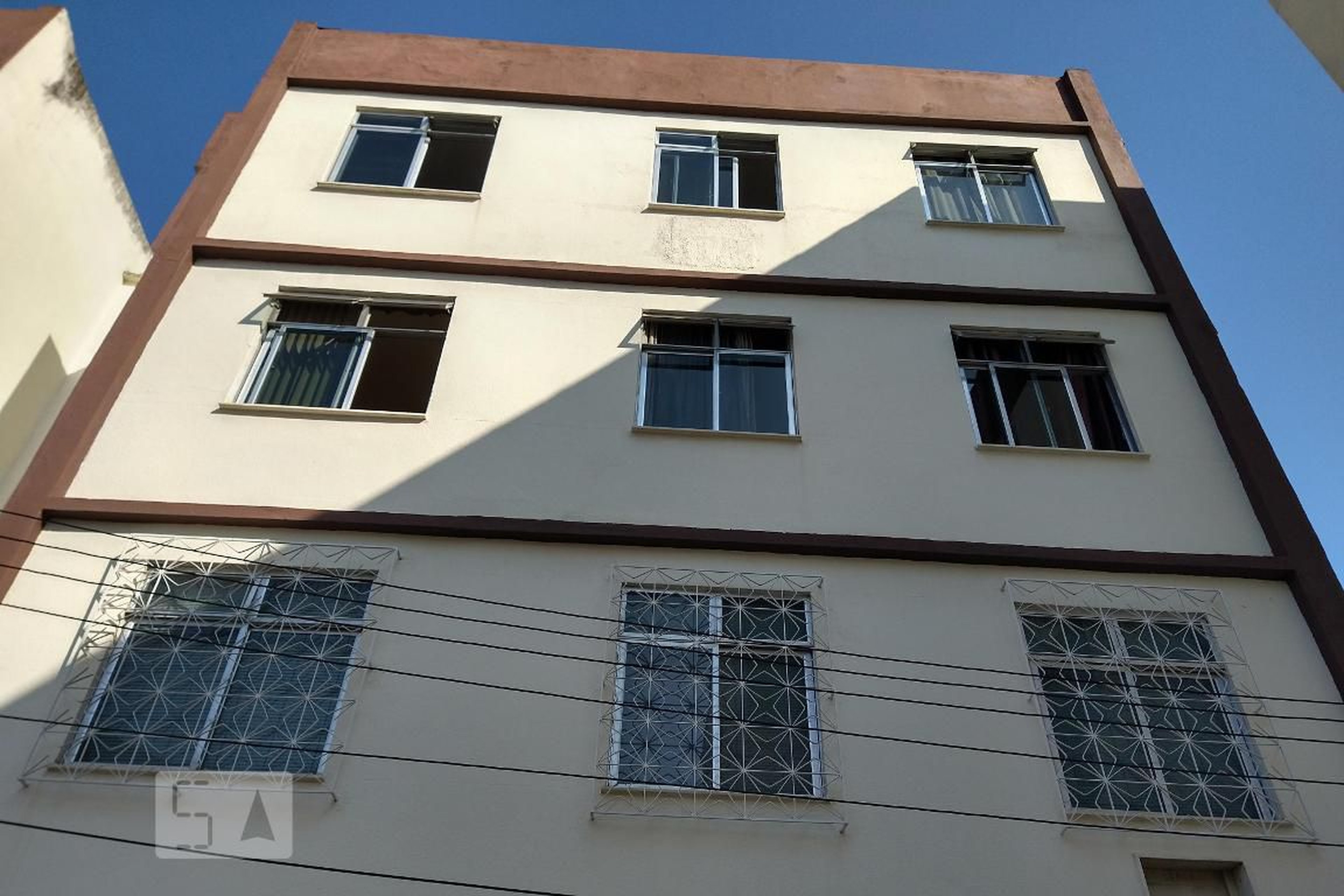 Fachada do Condomínio Condomínio em Rua Professor Oliveira de Menezes, 125