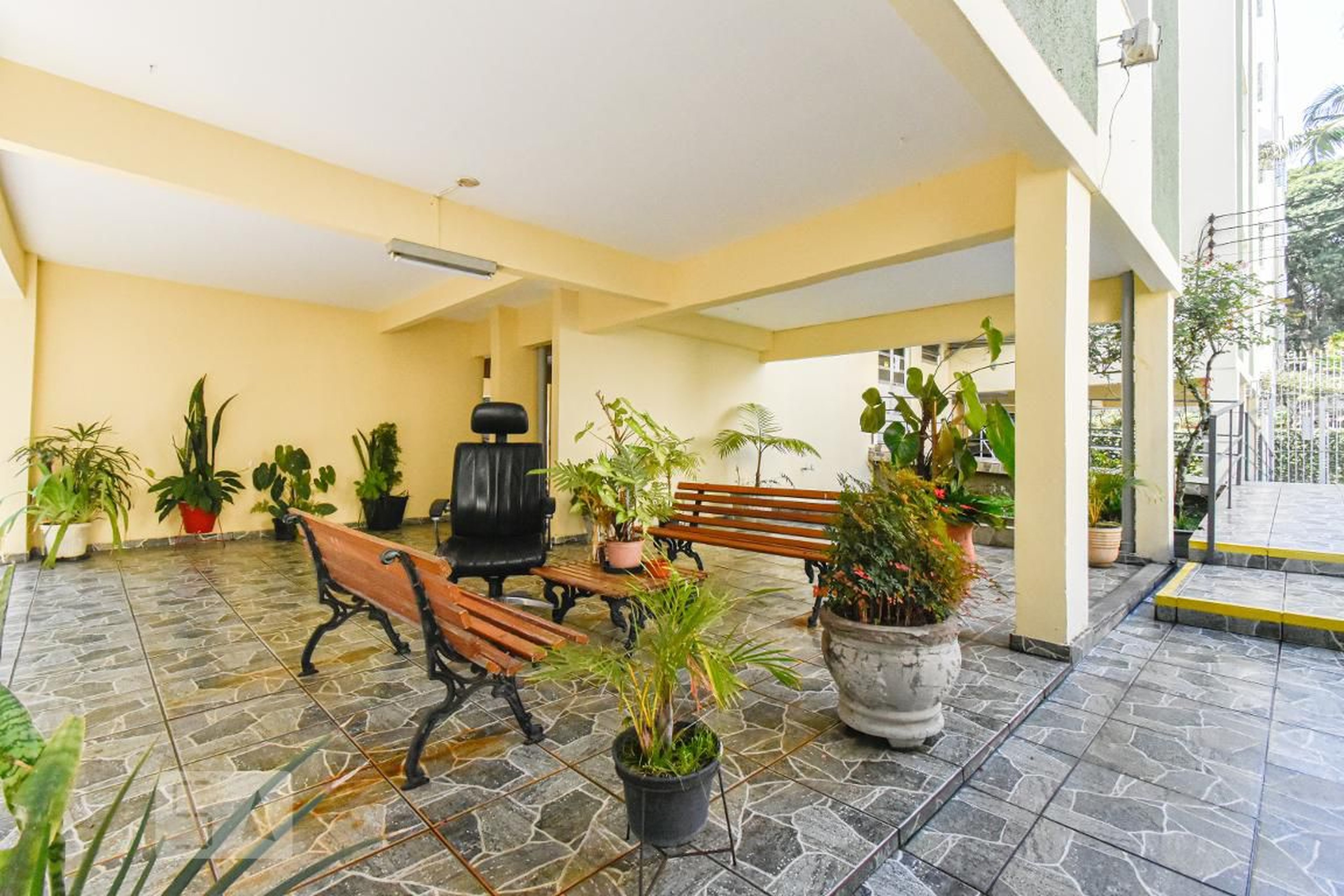 Área Comum - Natingui I