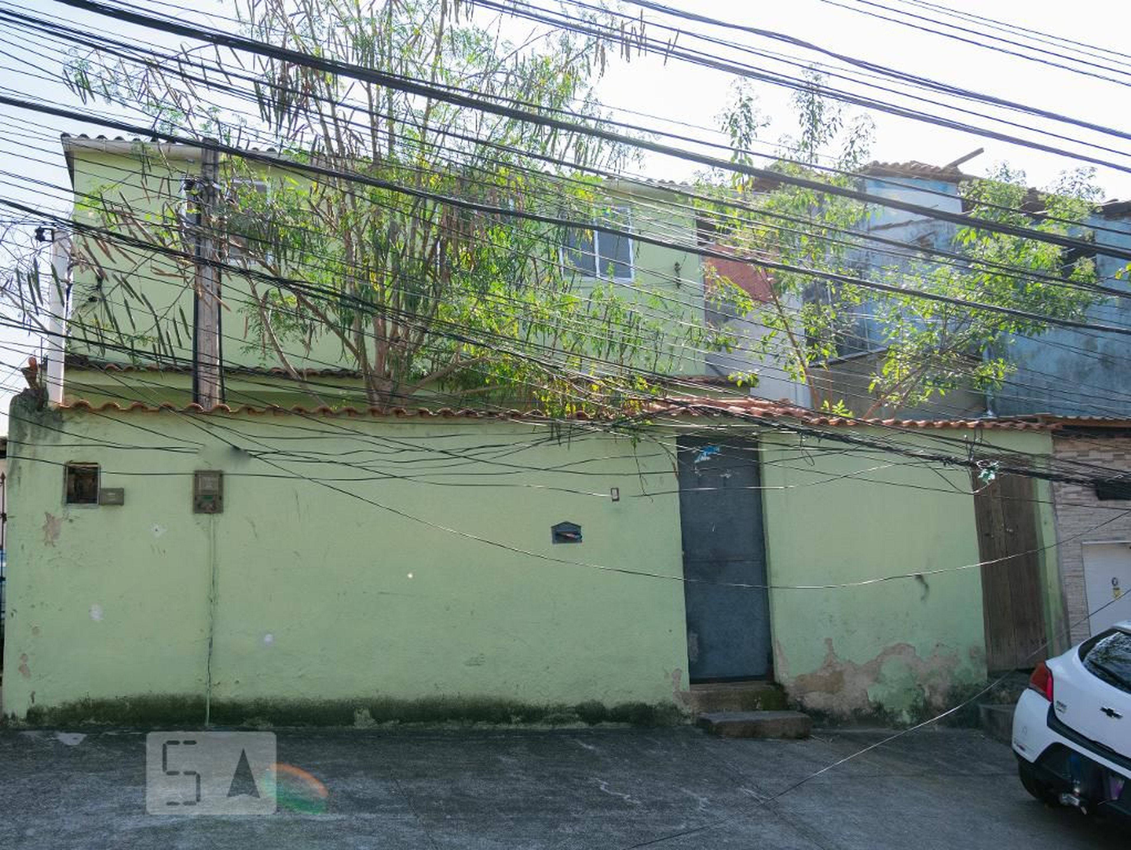 Fachada Condomínio em Rua Ourém, 396