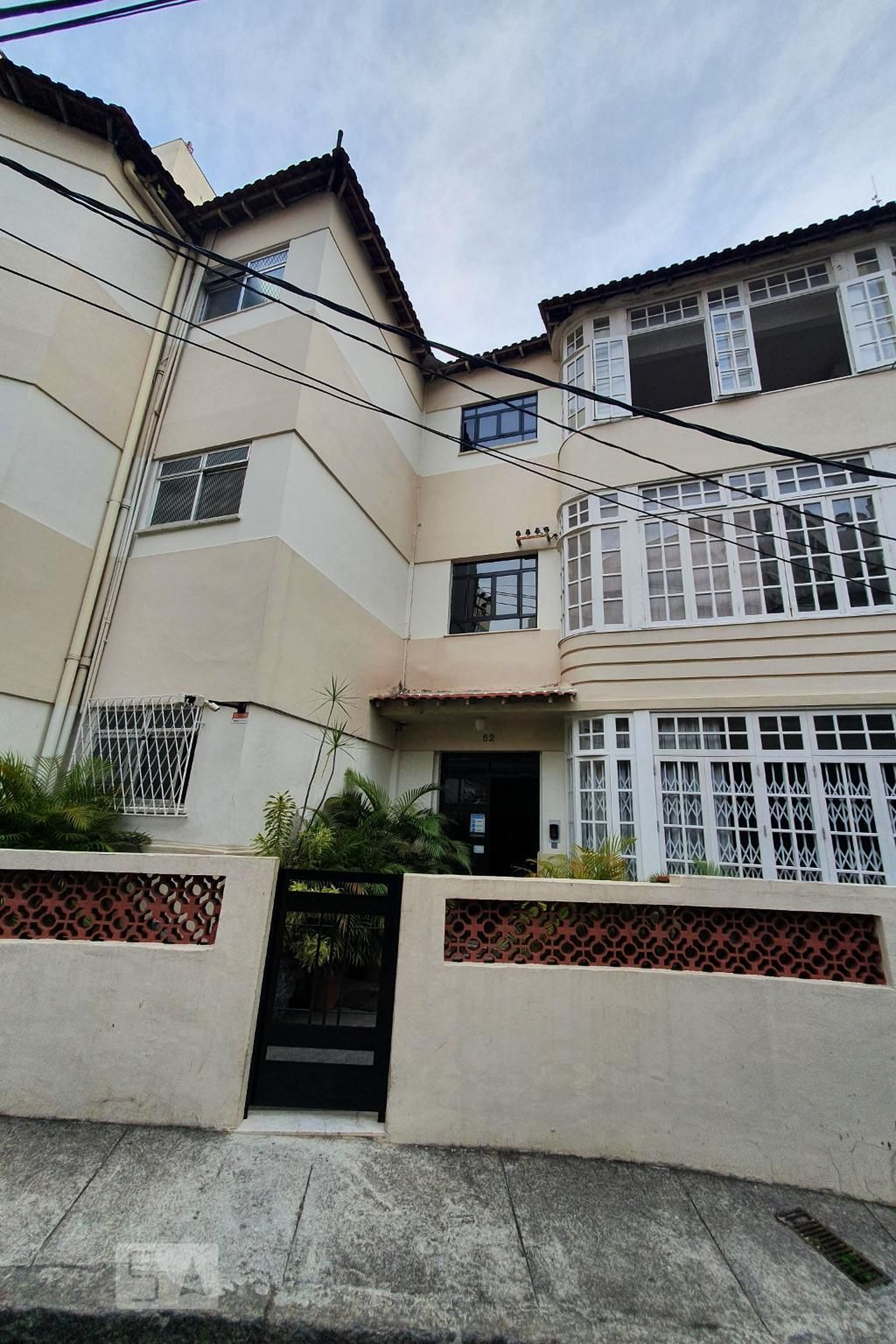 Fachada Condomínio em Rua General Barbosa Lima, 62