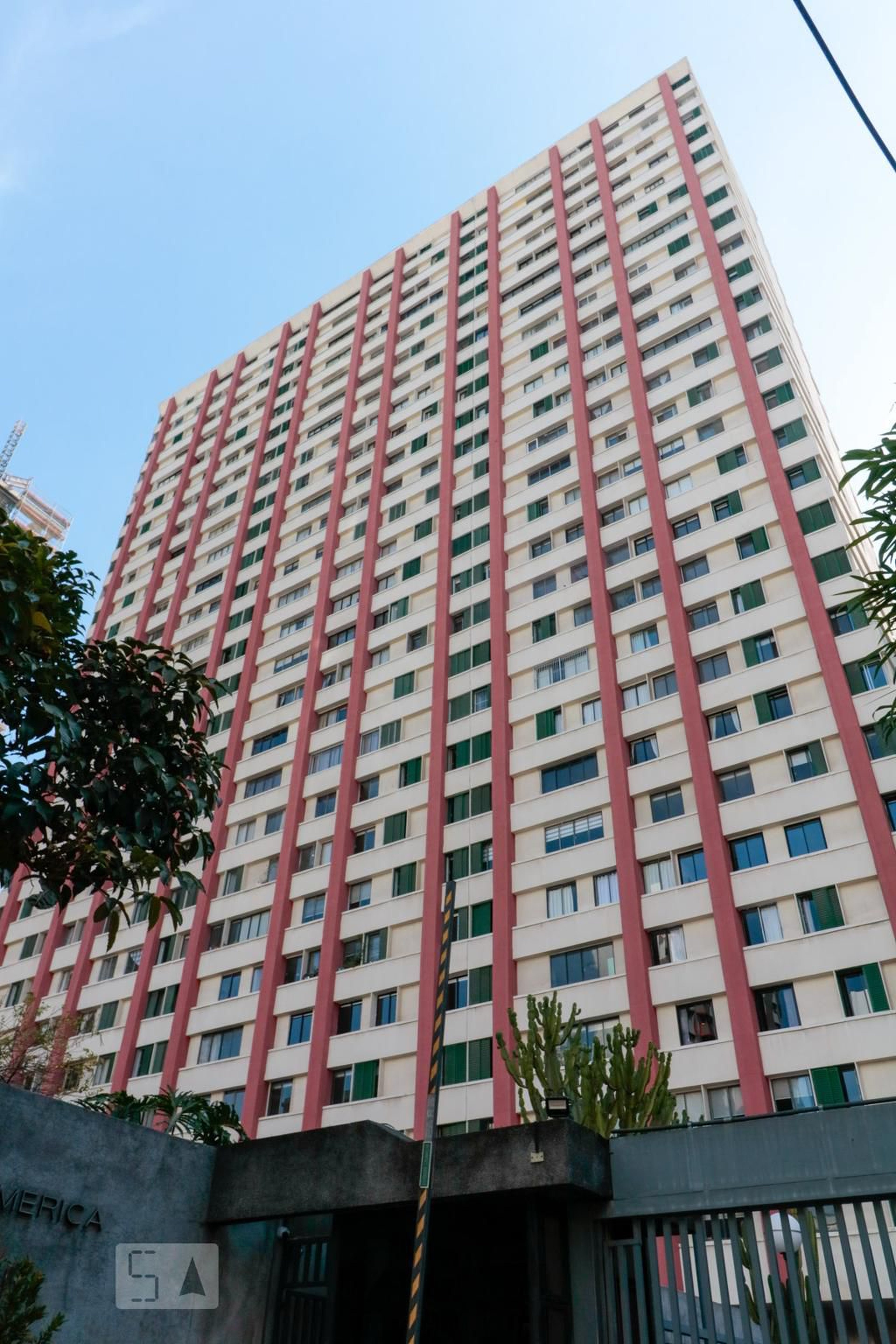 Fachada Condomínio em Rua da Consolação 3064, 171