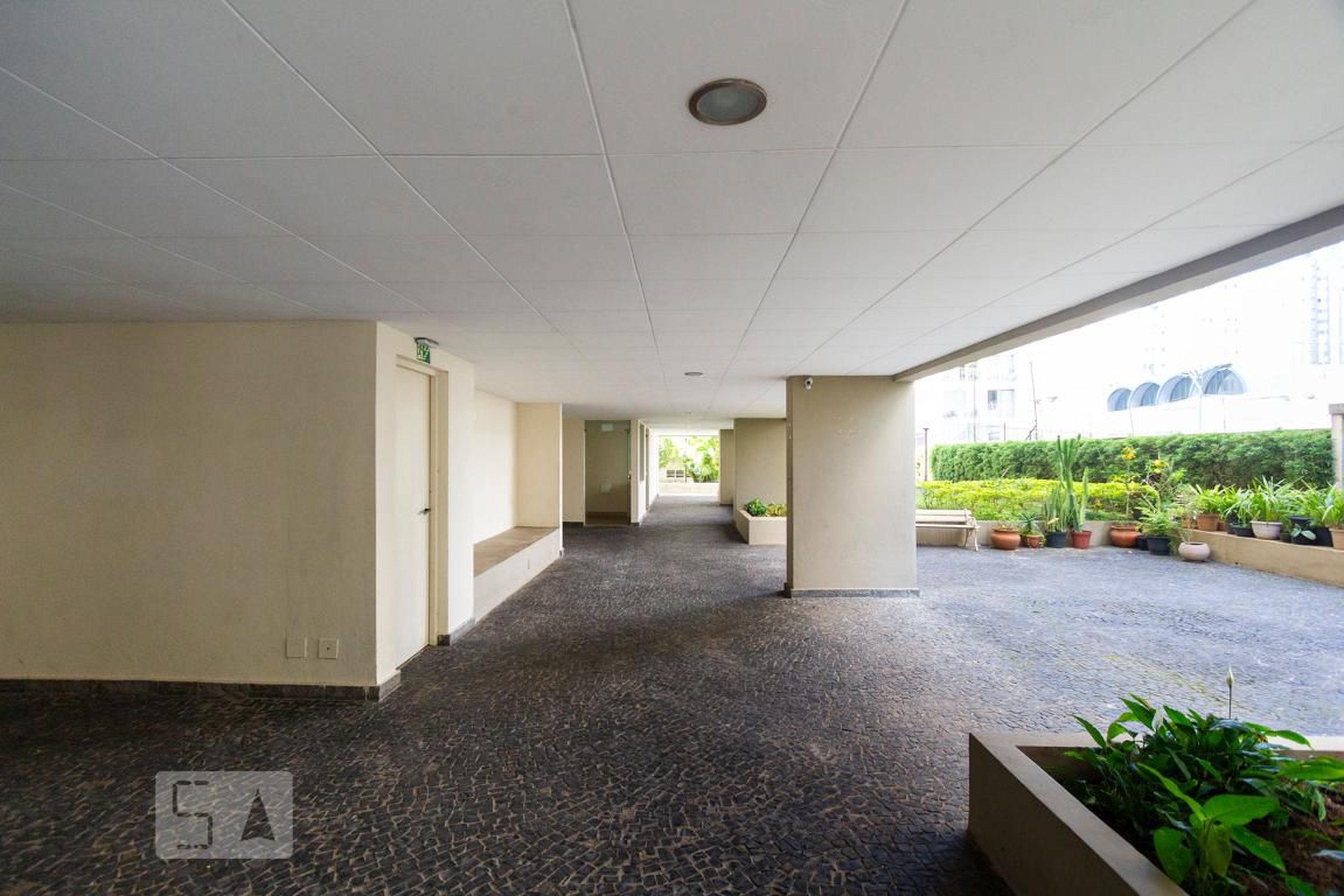 Área Externa - Barão de Laguna