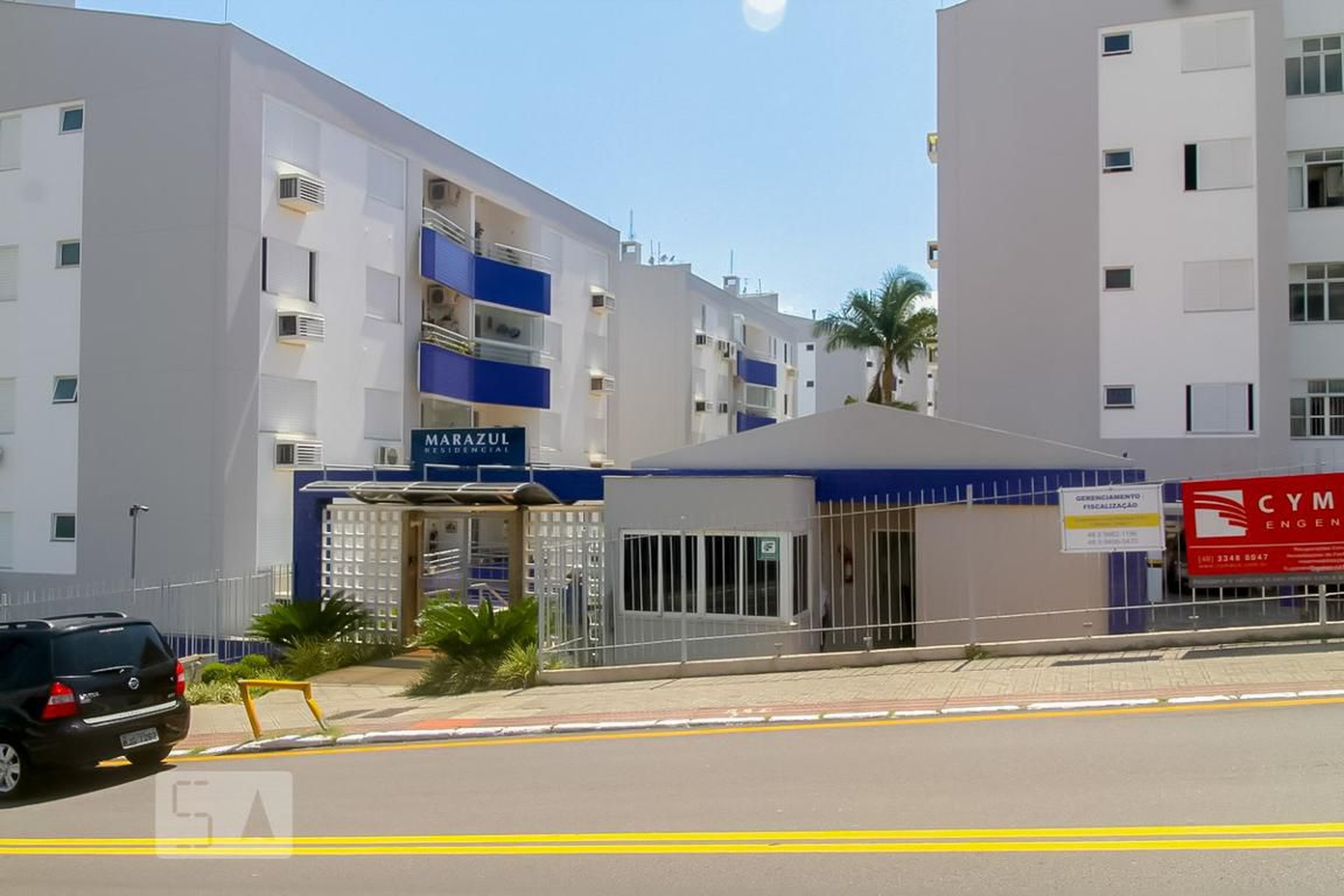 Fachada do Condomínio Condomínio Marazul