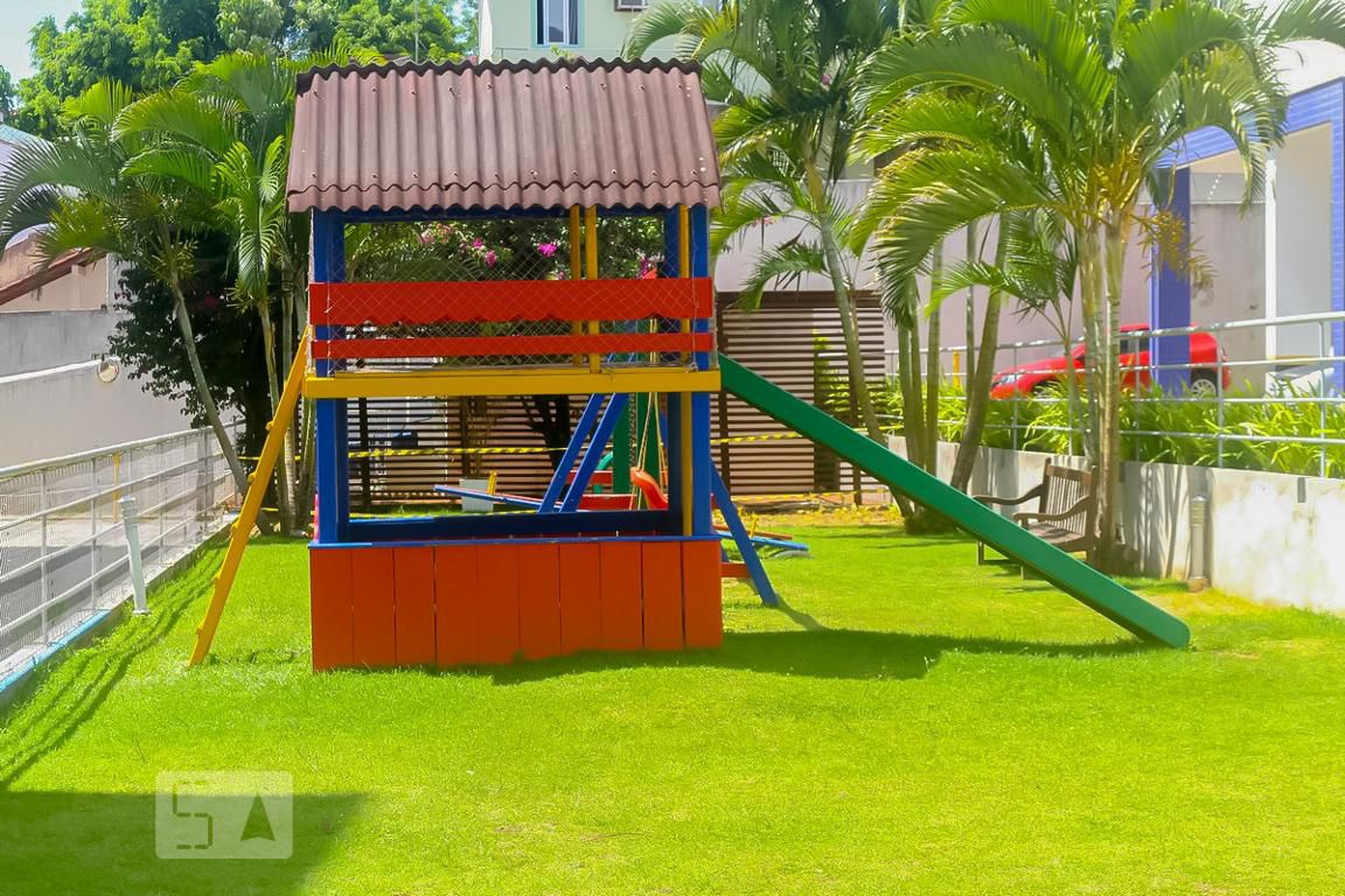 Playground - Marazul