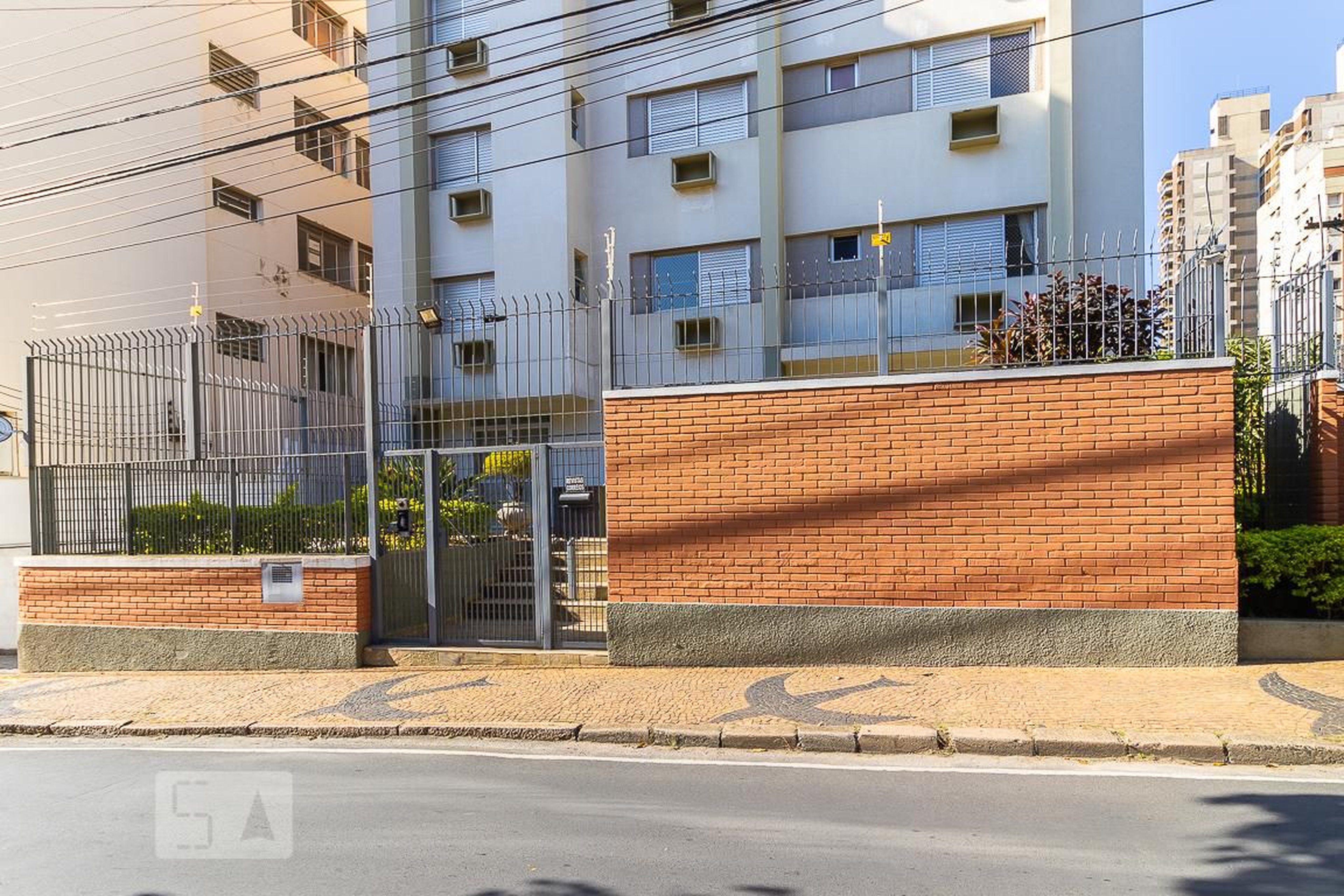 Fachada Condomínio Mendes