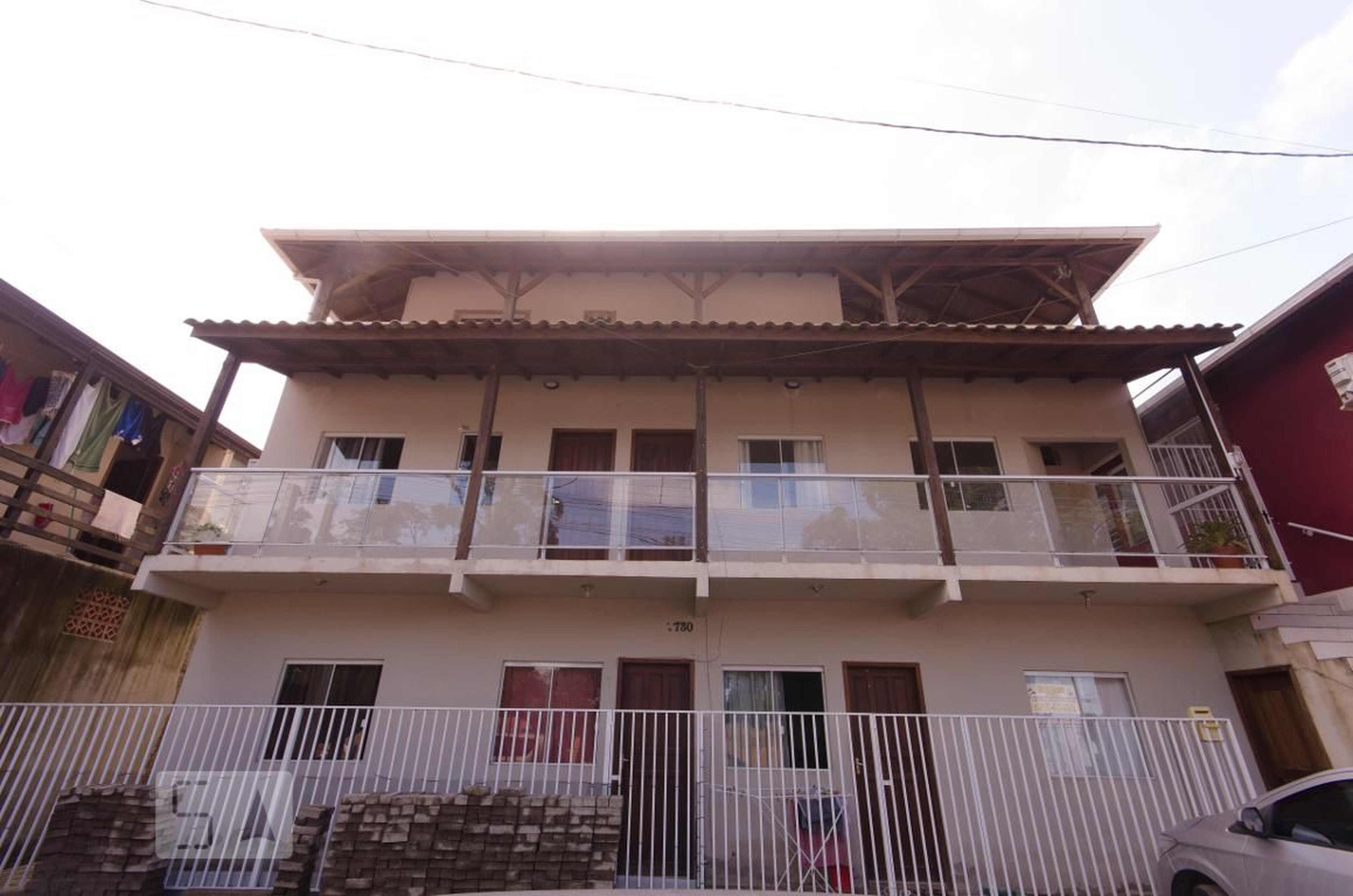 Fachada Condomínio em Servidão Ana Cardoso, 201