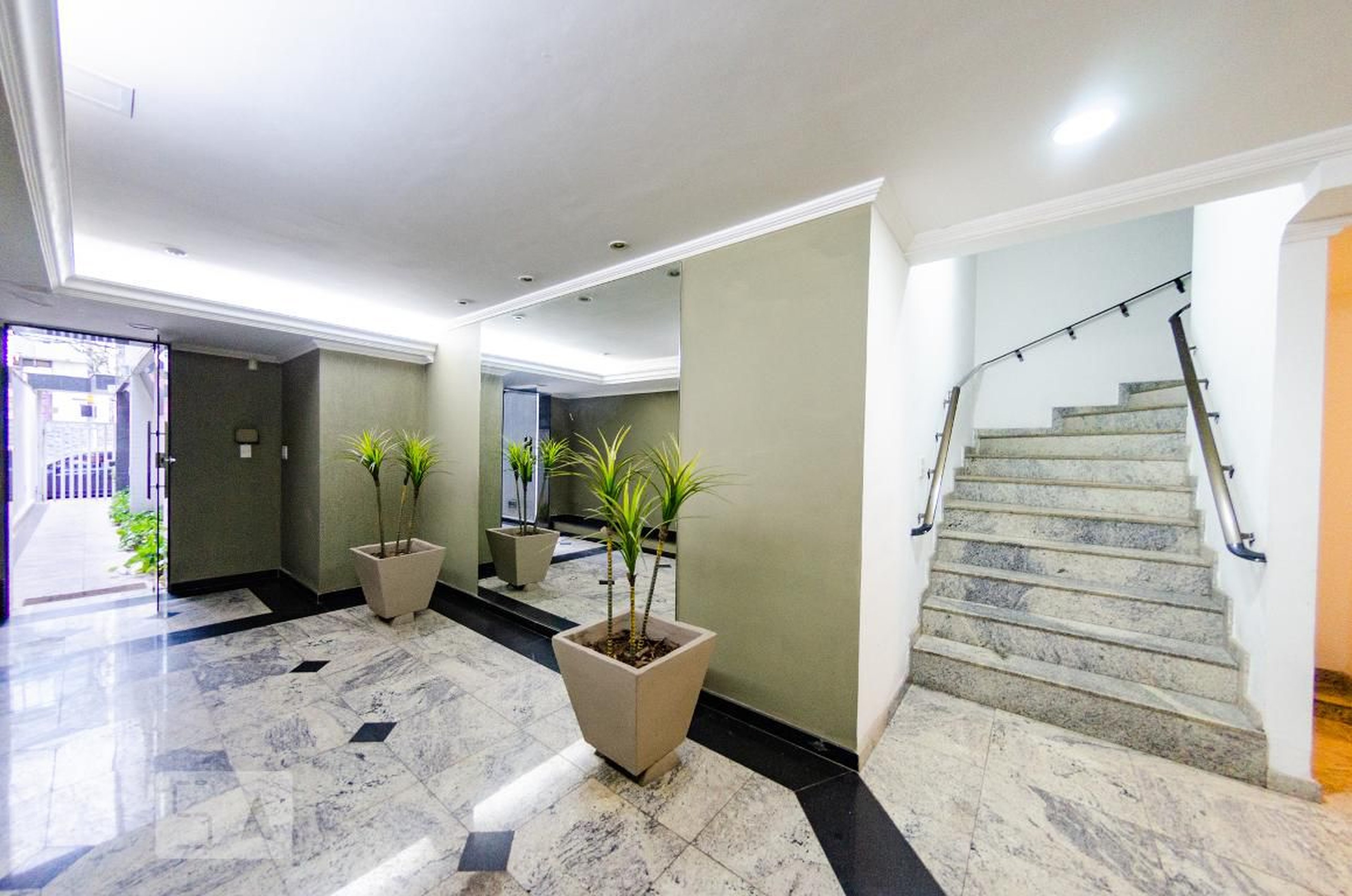 Hall de Entrada - Residencial Teixeira Neves