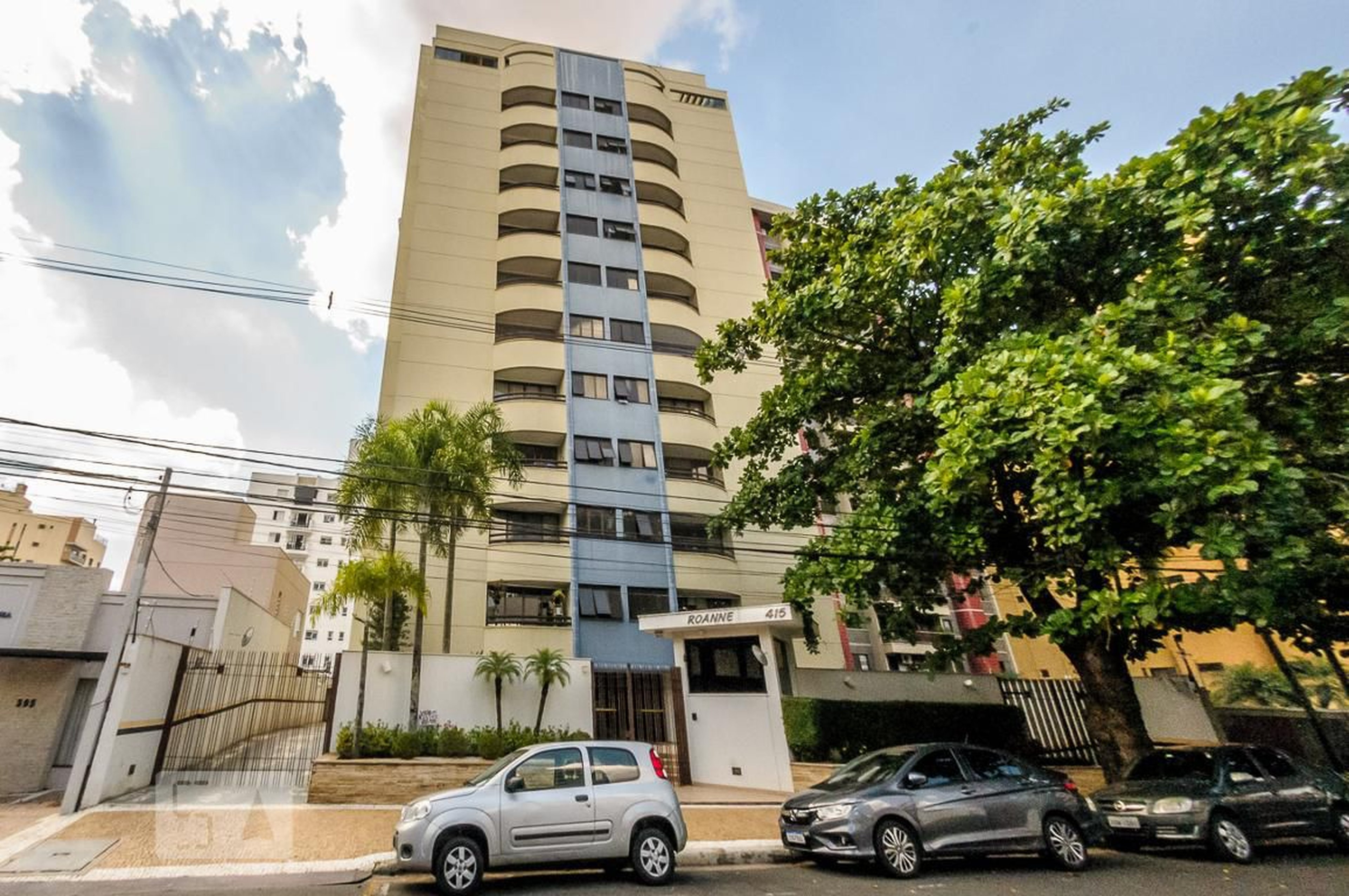 Fachada do Prédio Condomínio Roane