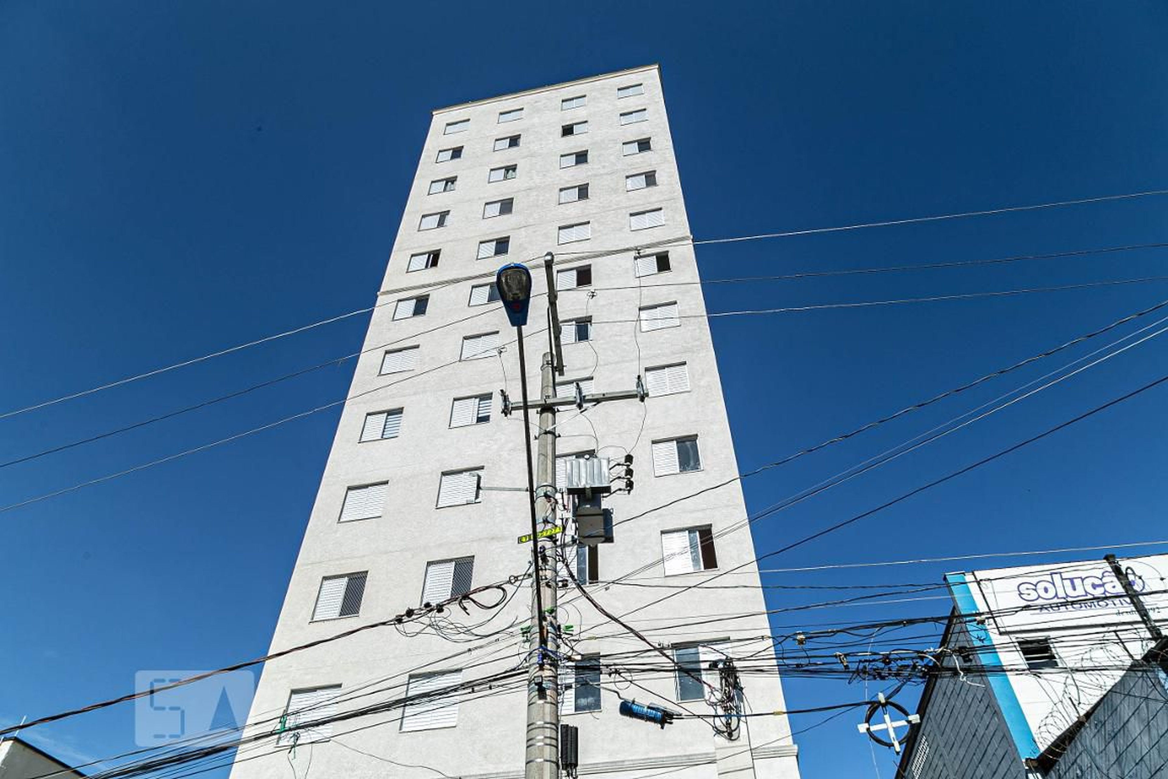 Fachada Condomínio em Rua Maria Simão Silva, 144