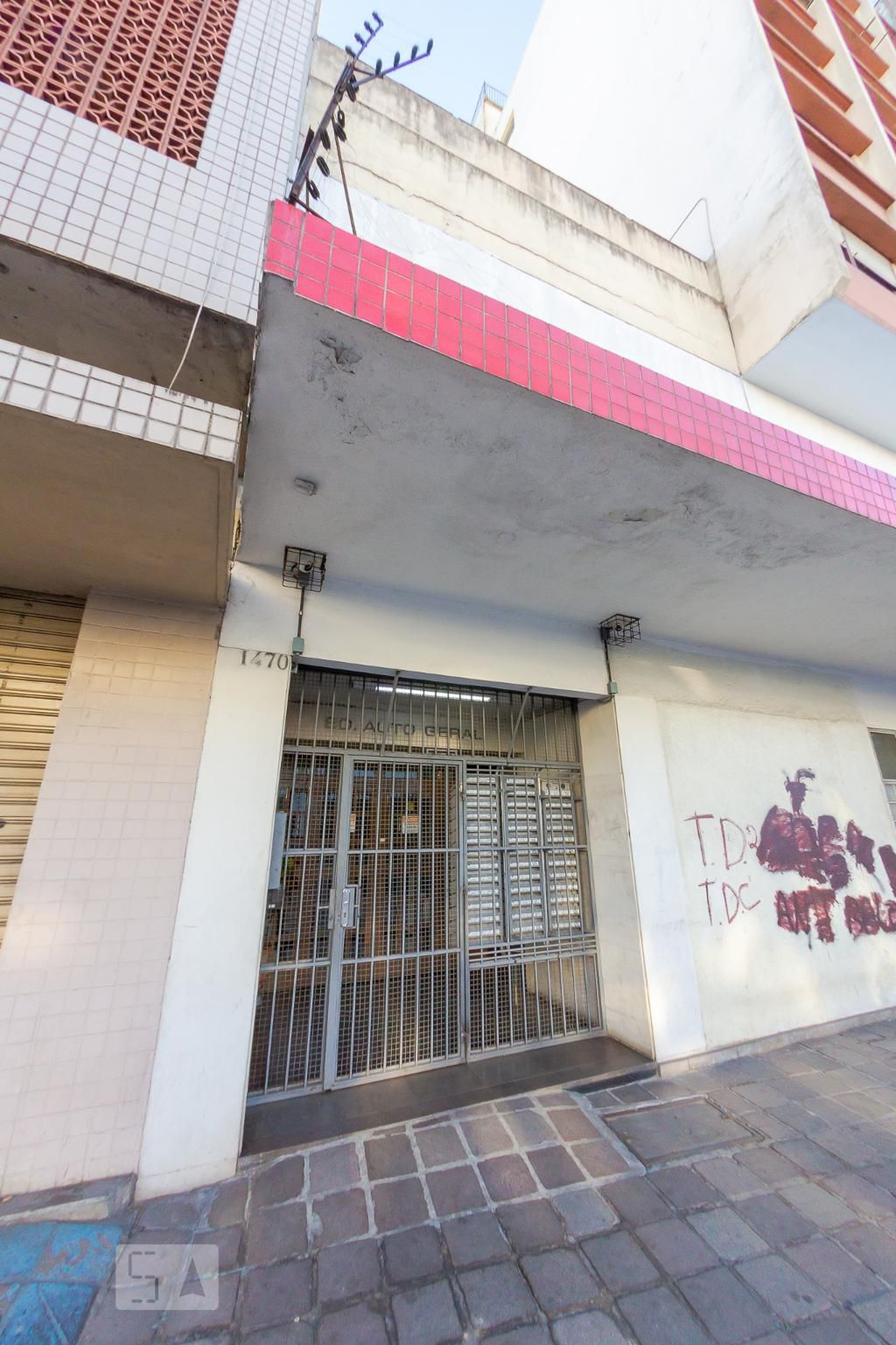 Fachada do Prédio Condomínio Auto Geral