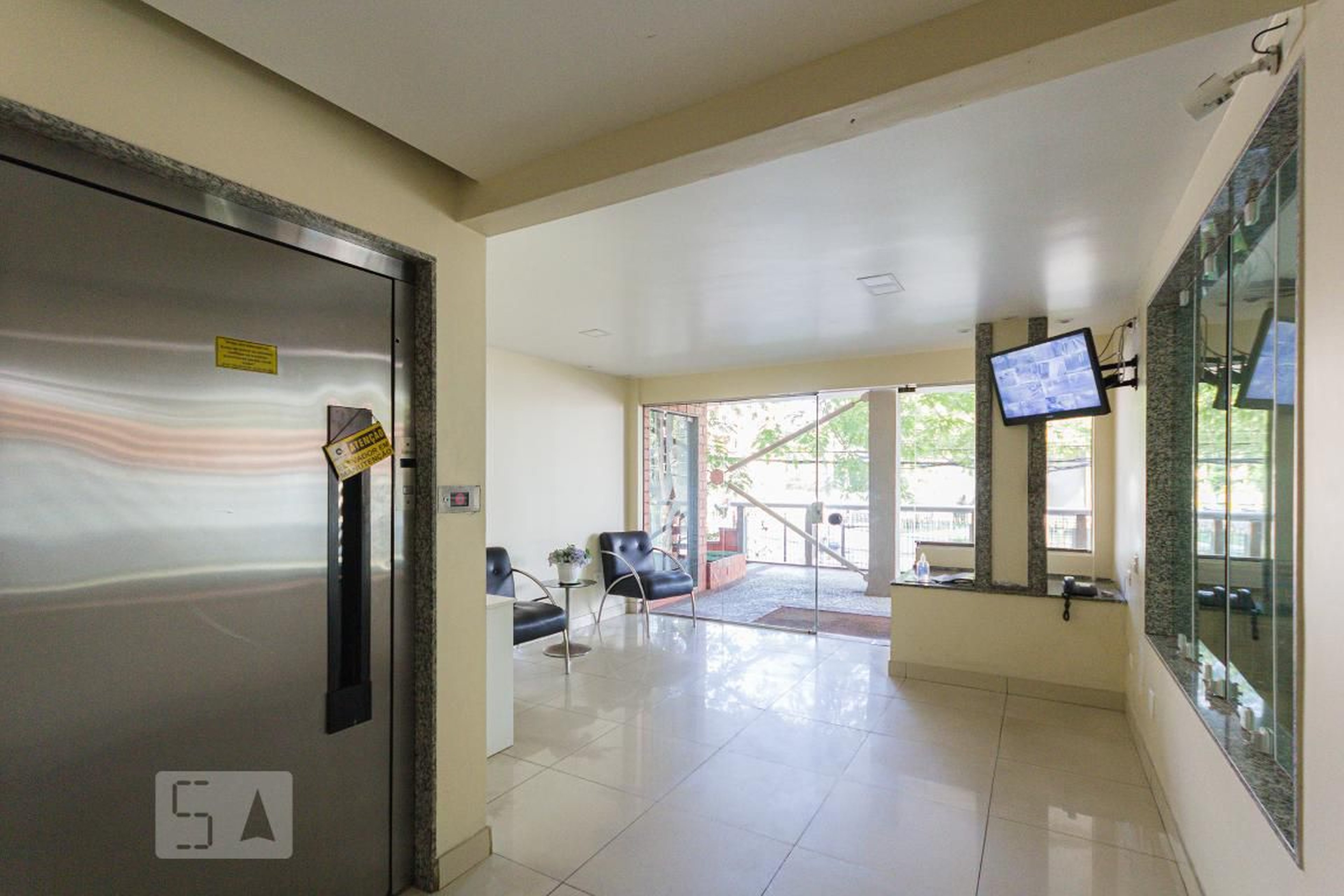 Hall - Edifício Residencial 1116