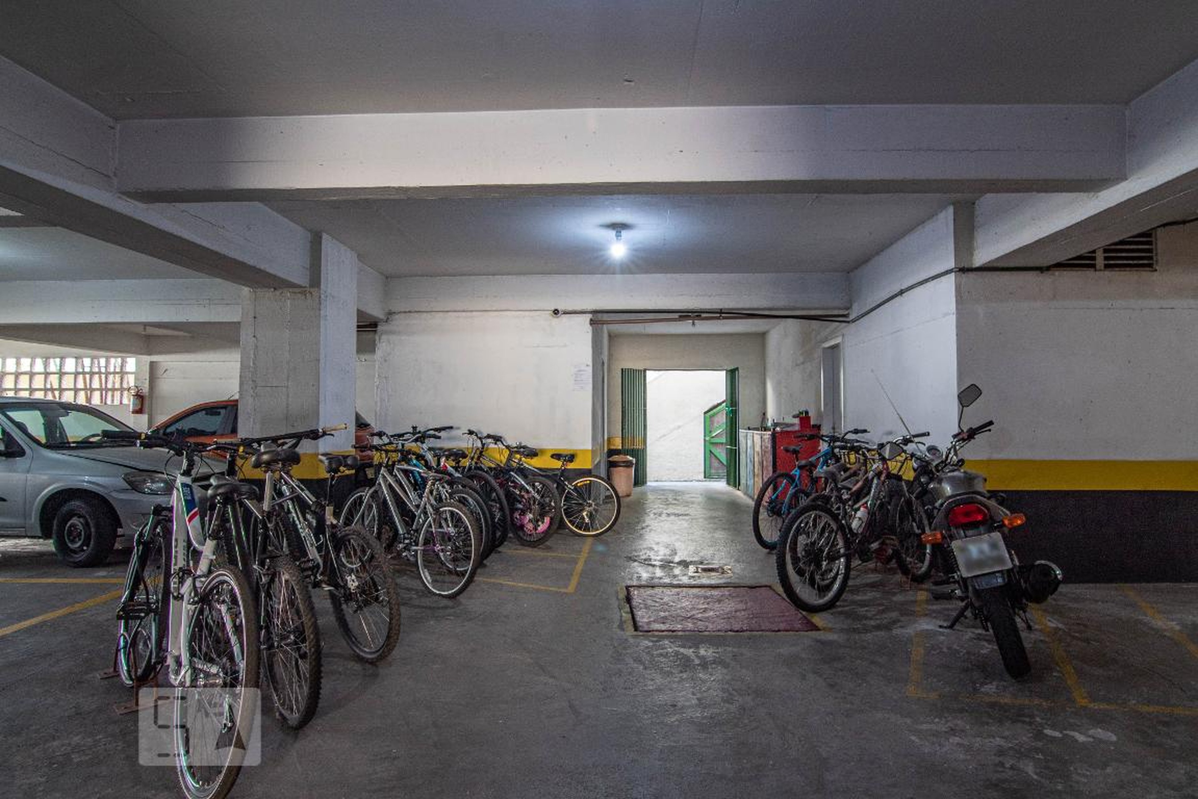 Bicicletário - Rosa de Elite