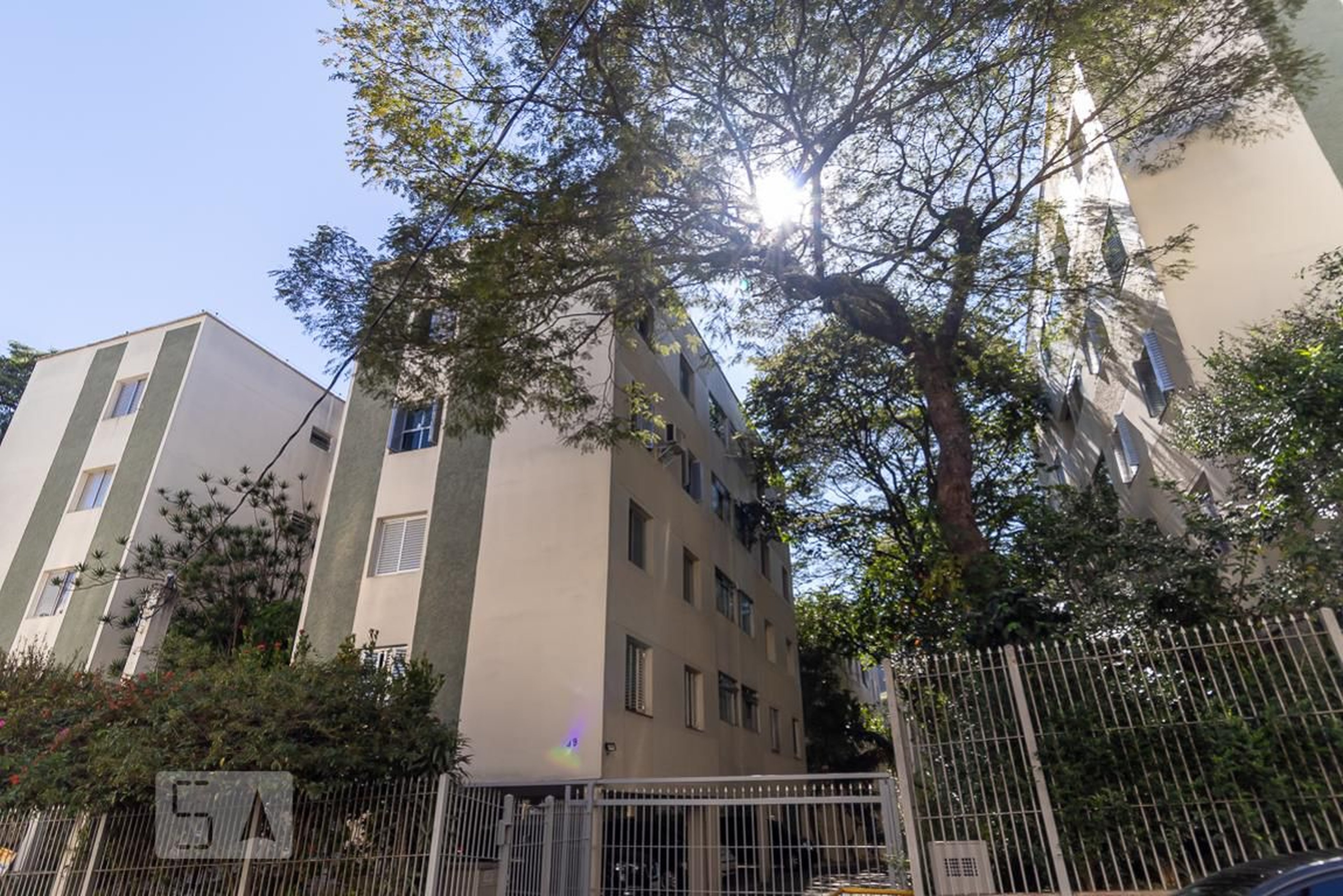 Fachada Condomínio Natingui