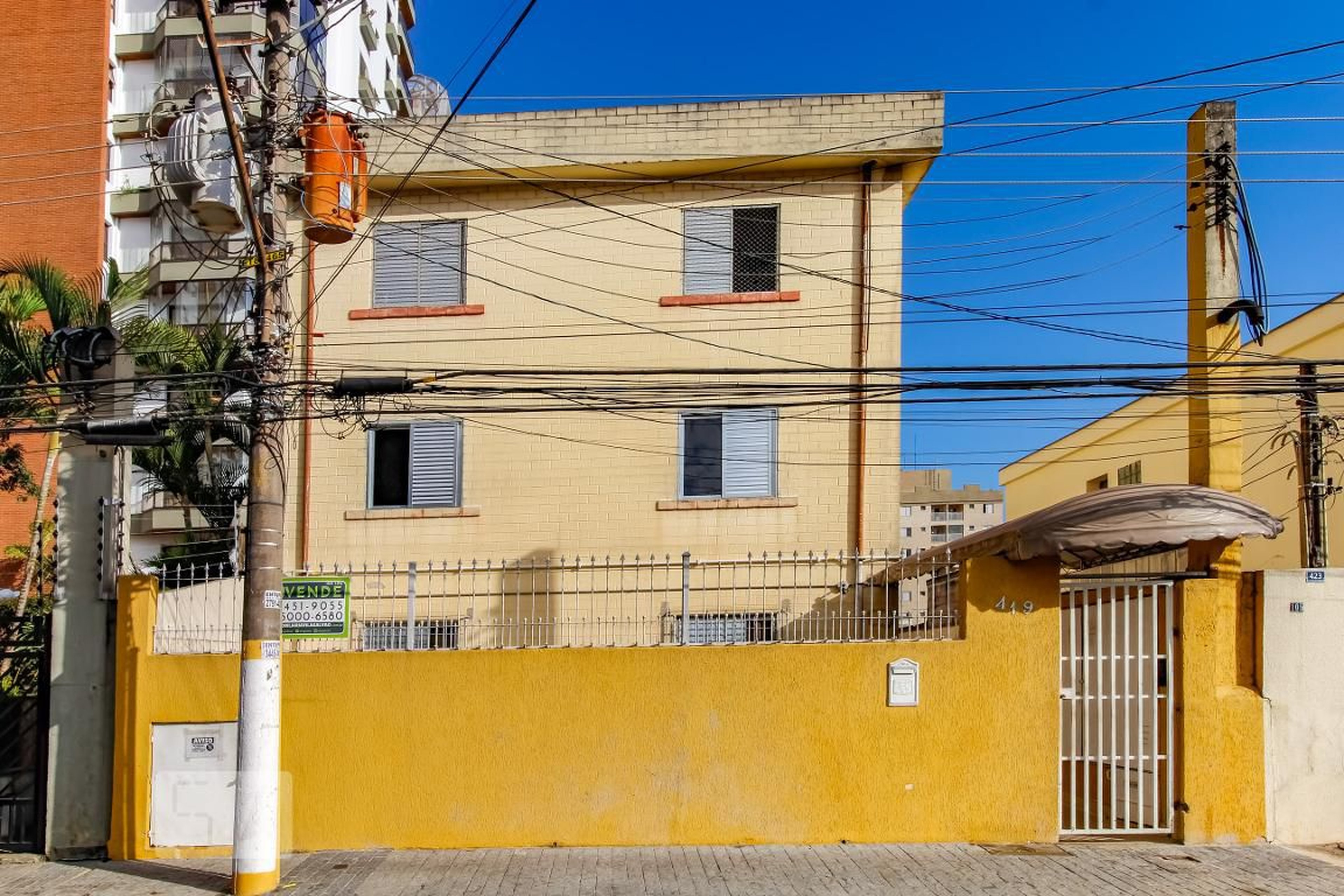 Fachada Condomínio em Rua São Maurício, 423