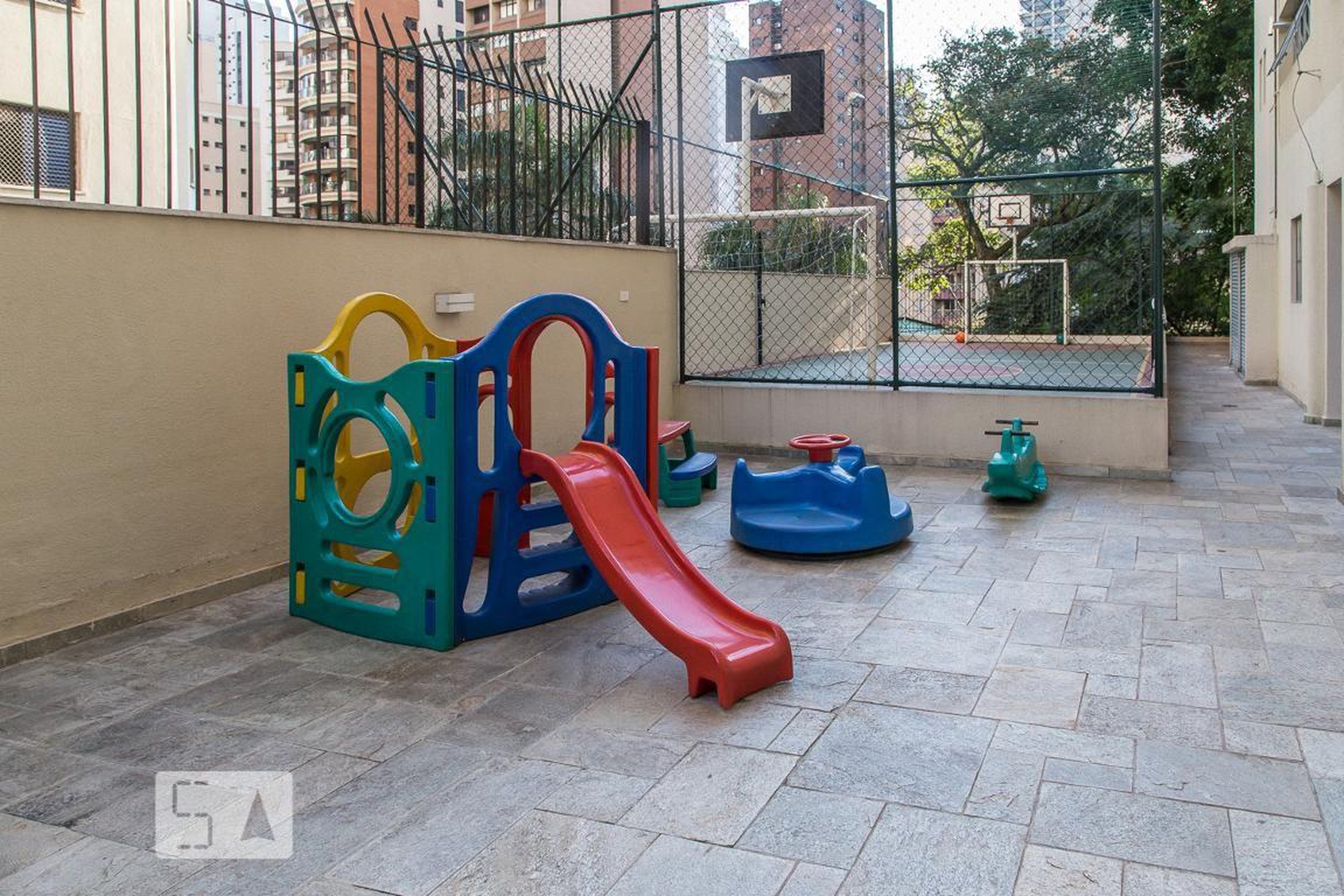 Playground - Samambaia