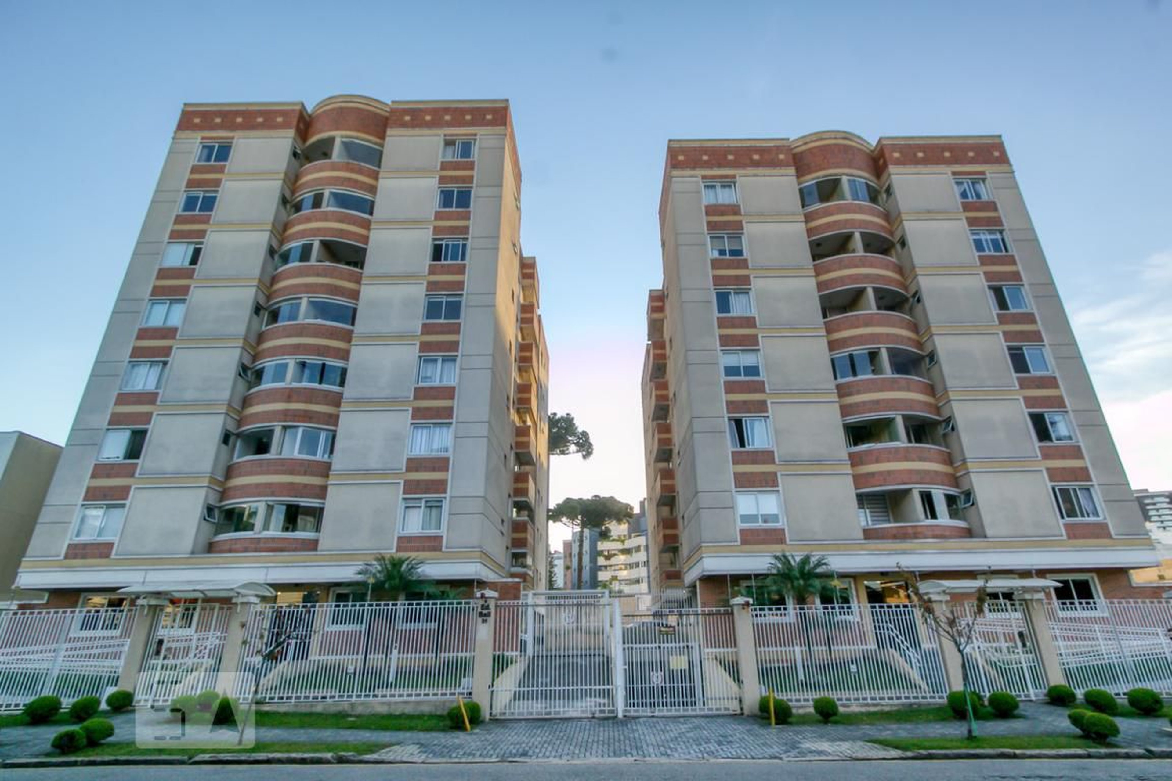 Fachada Condomínio Bali 31