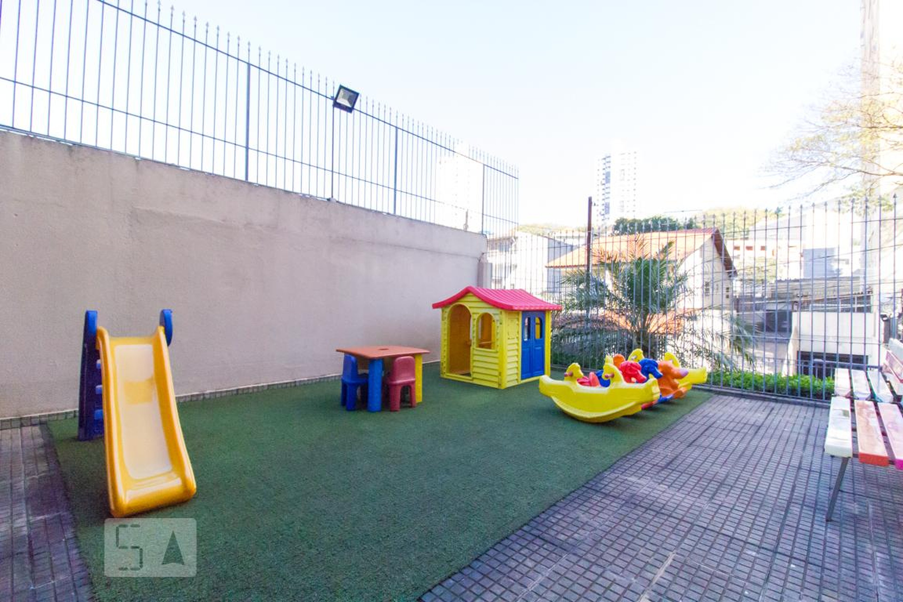 Playground - Pollux II