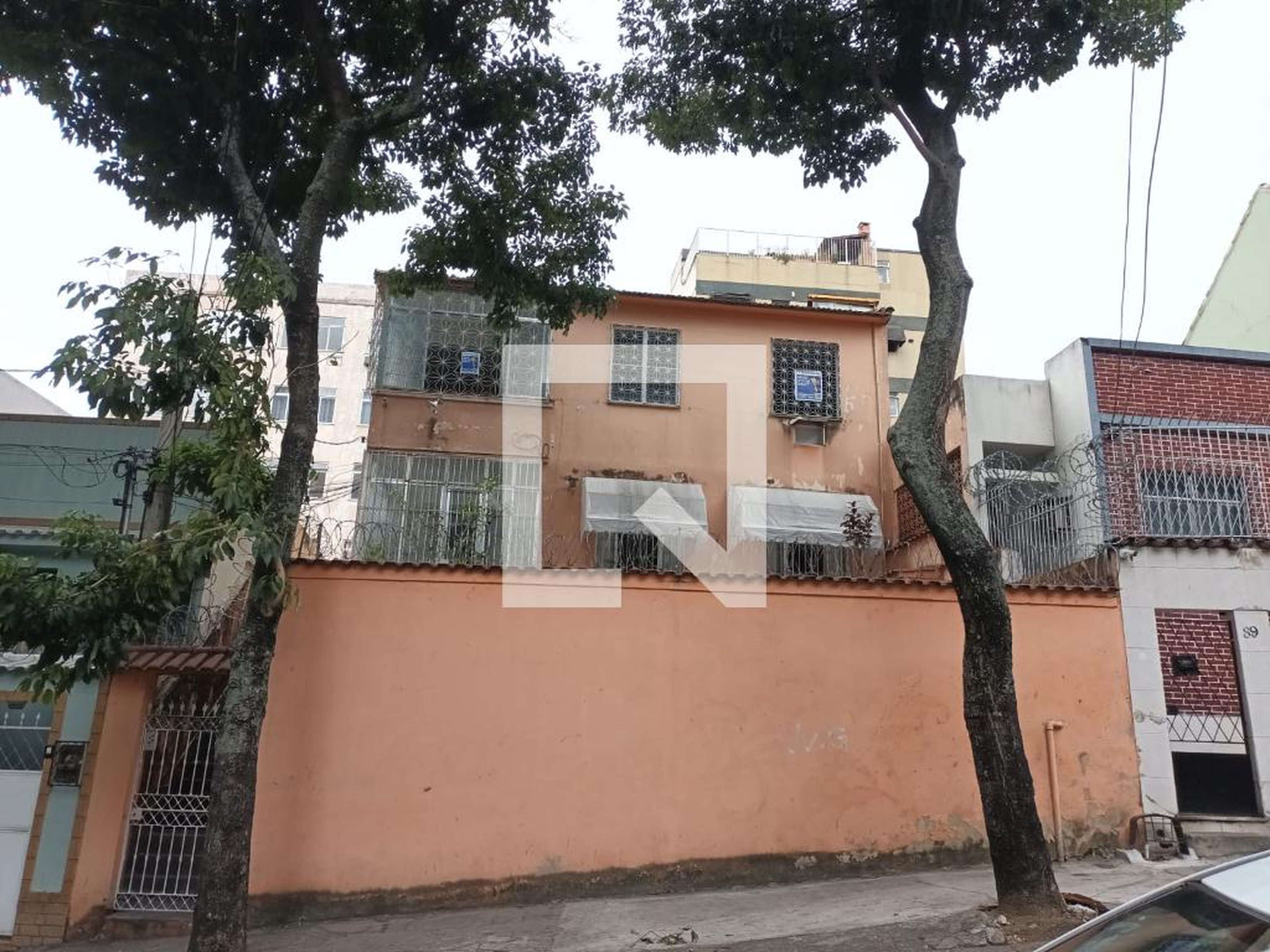 Fachada Condomínio Cônego Tobias, 85,