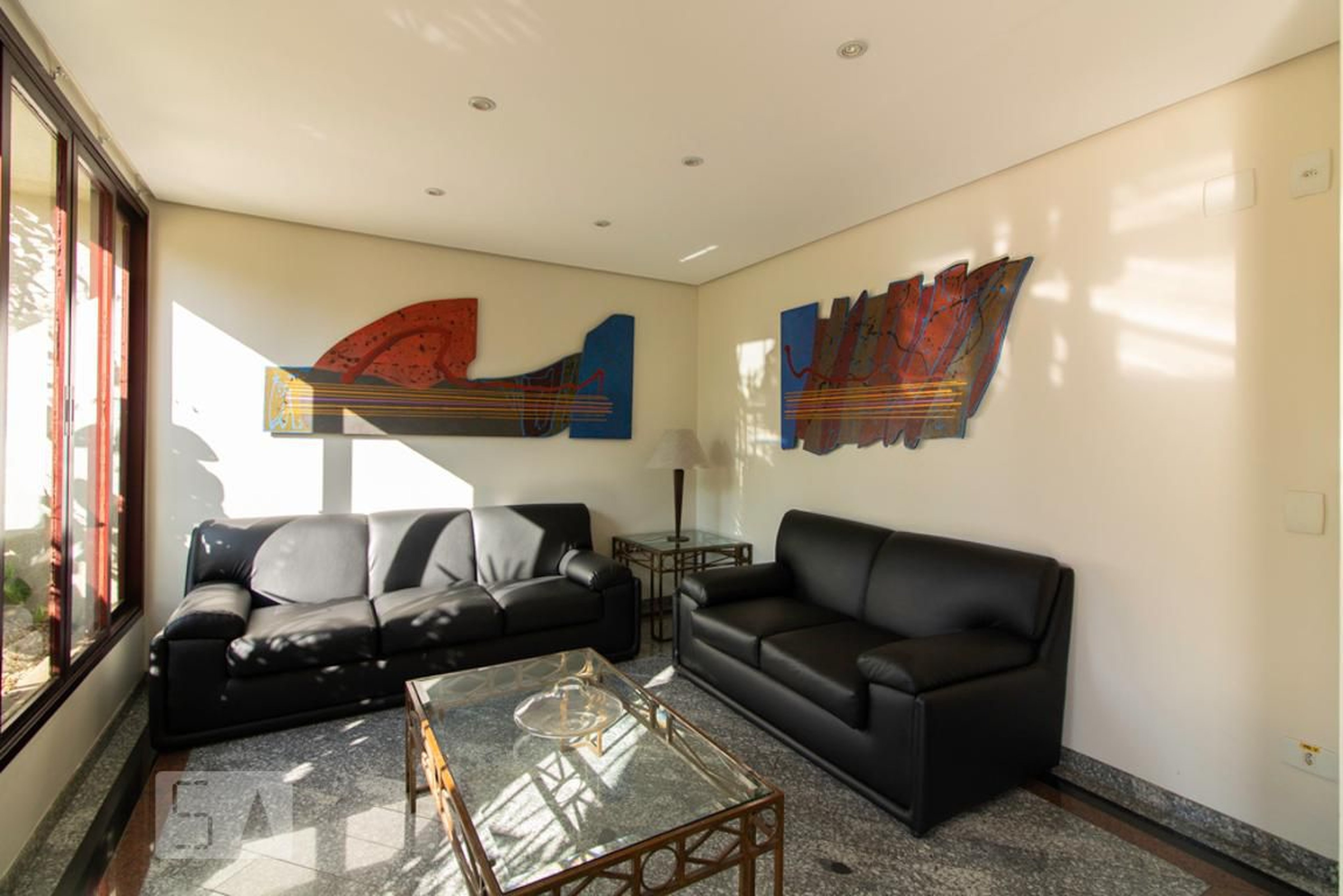 Hall - Gilberto Salvador