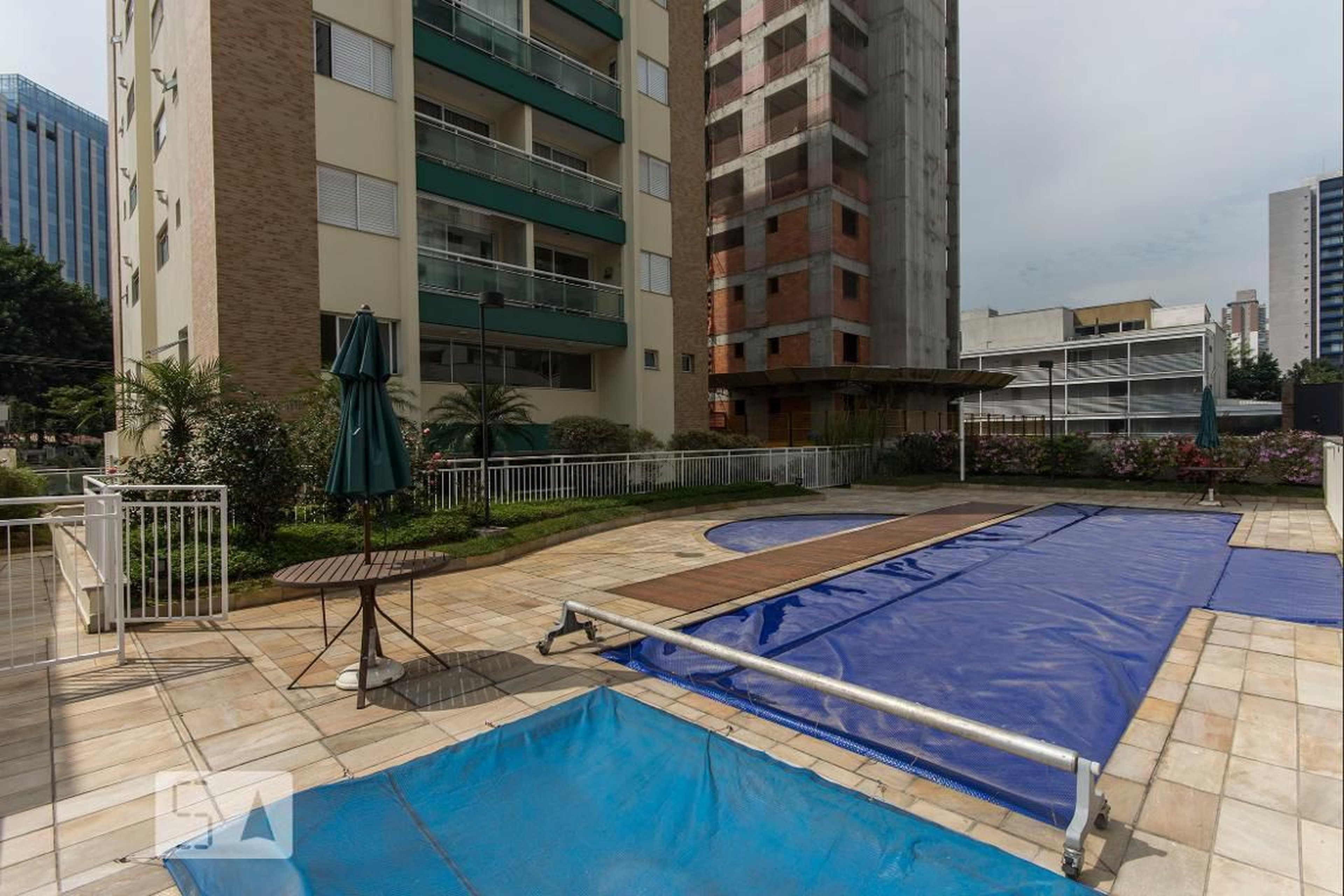 Piscina - L Espace Ajaccio