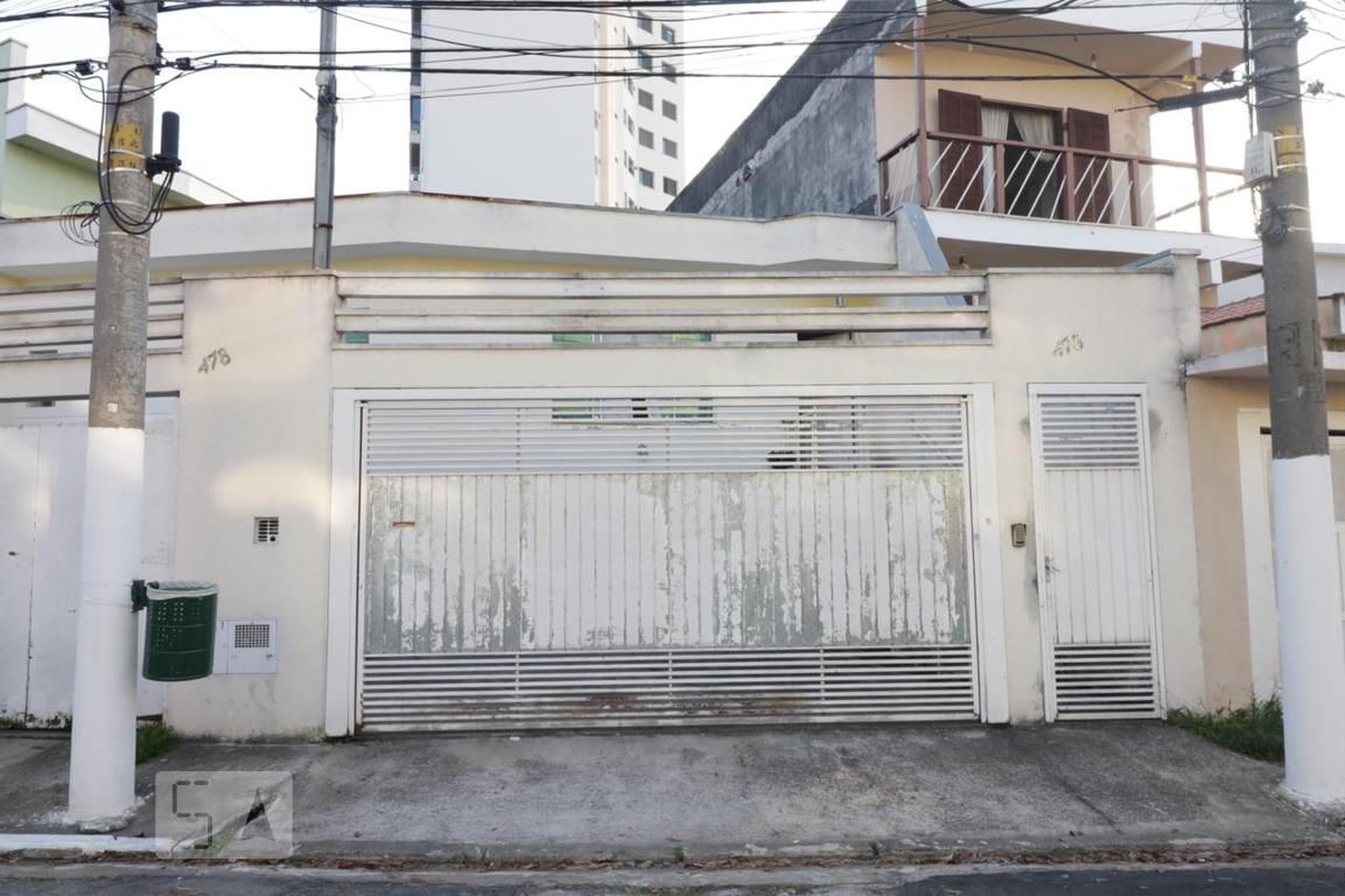 Fachada Condomínio em Rua Meru, 478