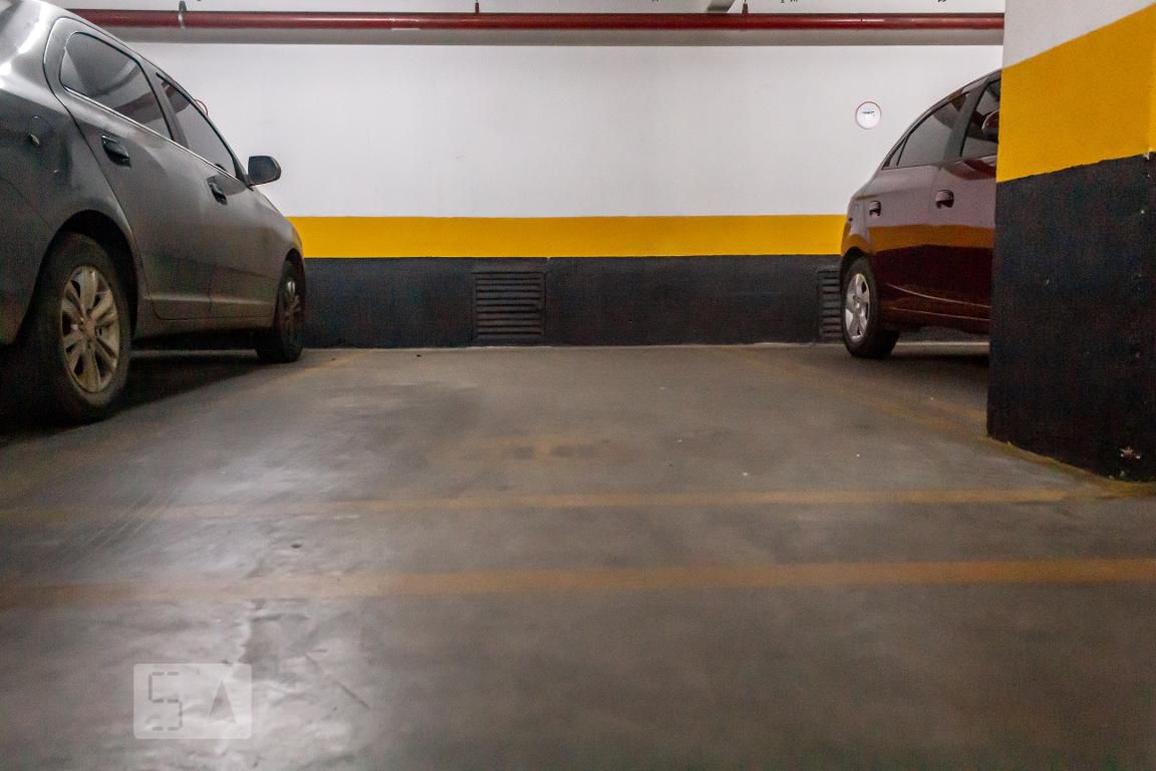 Estacionamento - DF Century Plaza