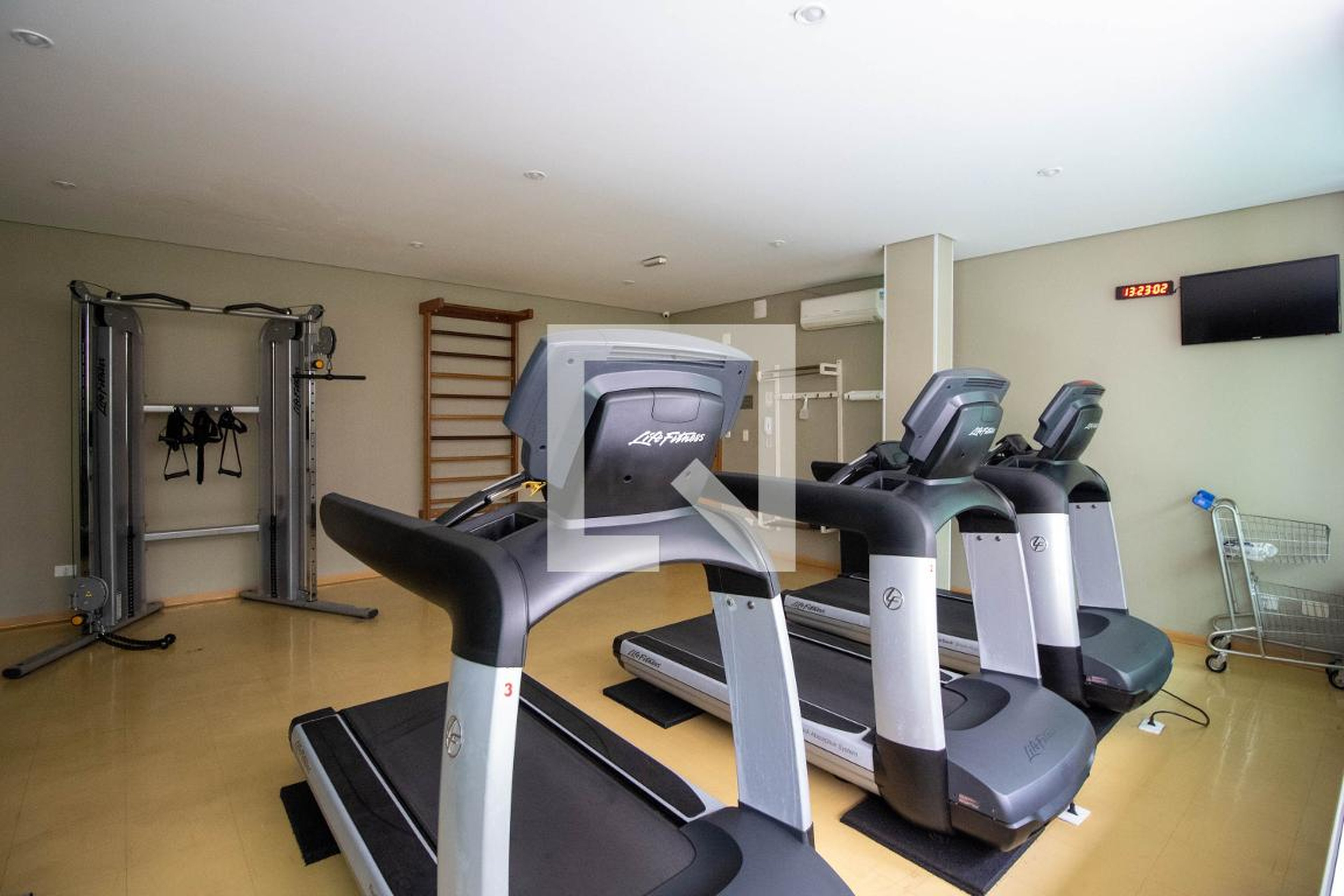 Academia - Praça Dankmar