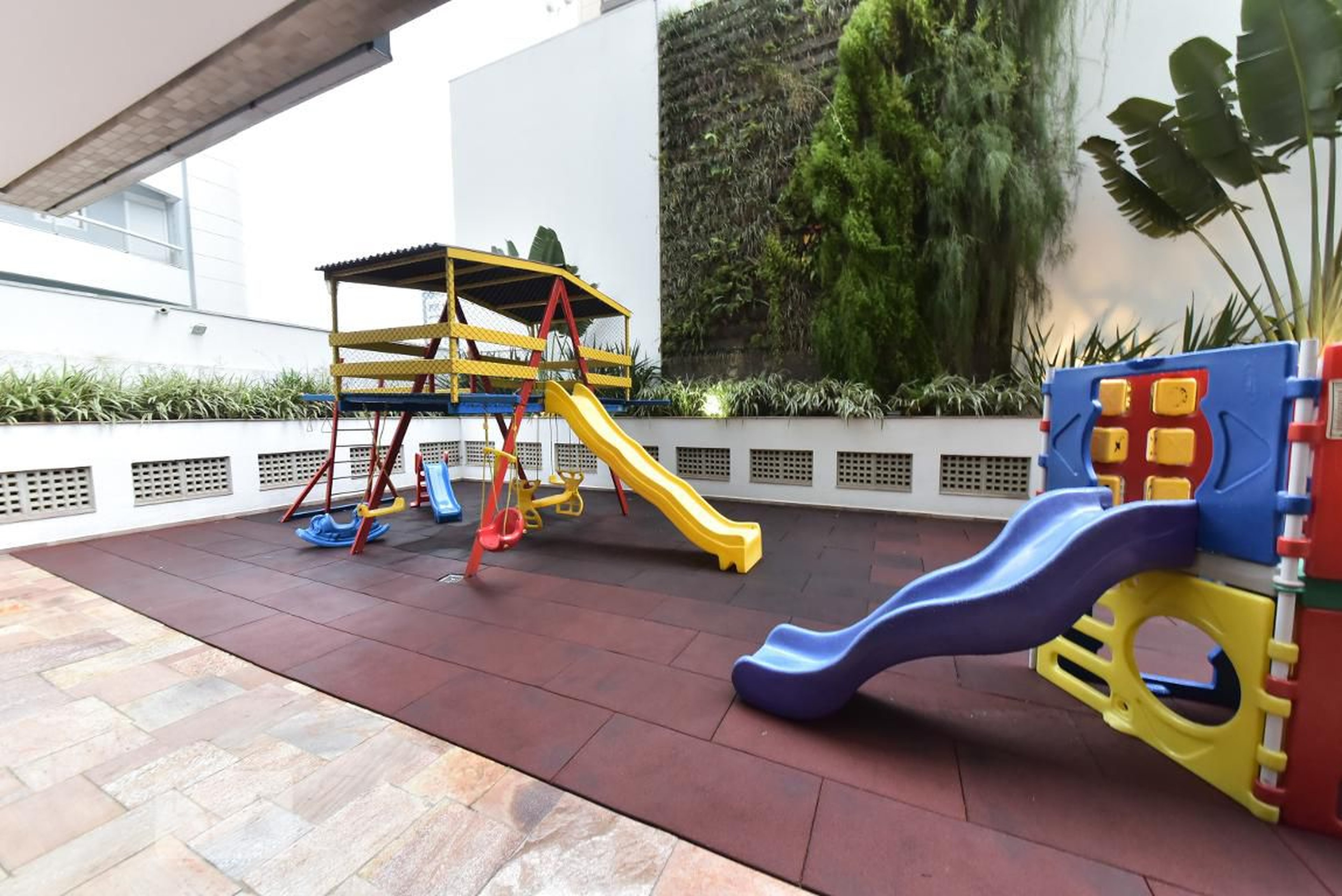 Playground - Mistral Residencial