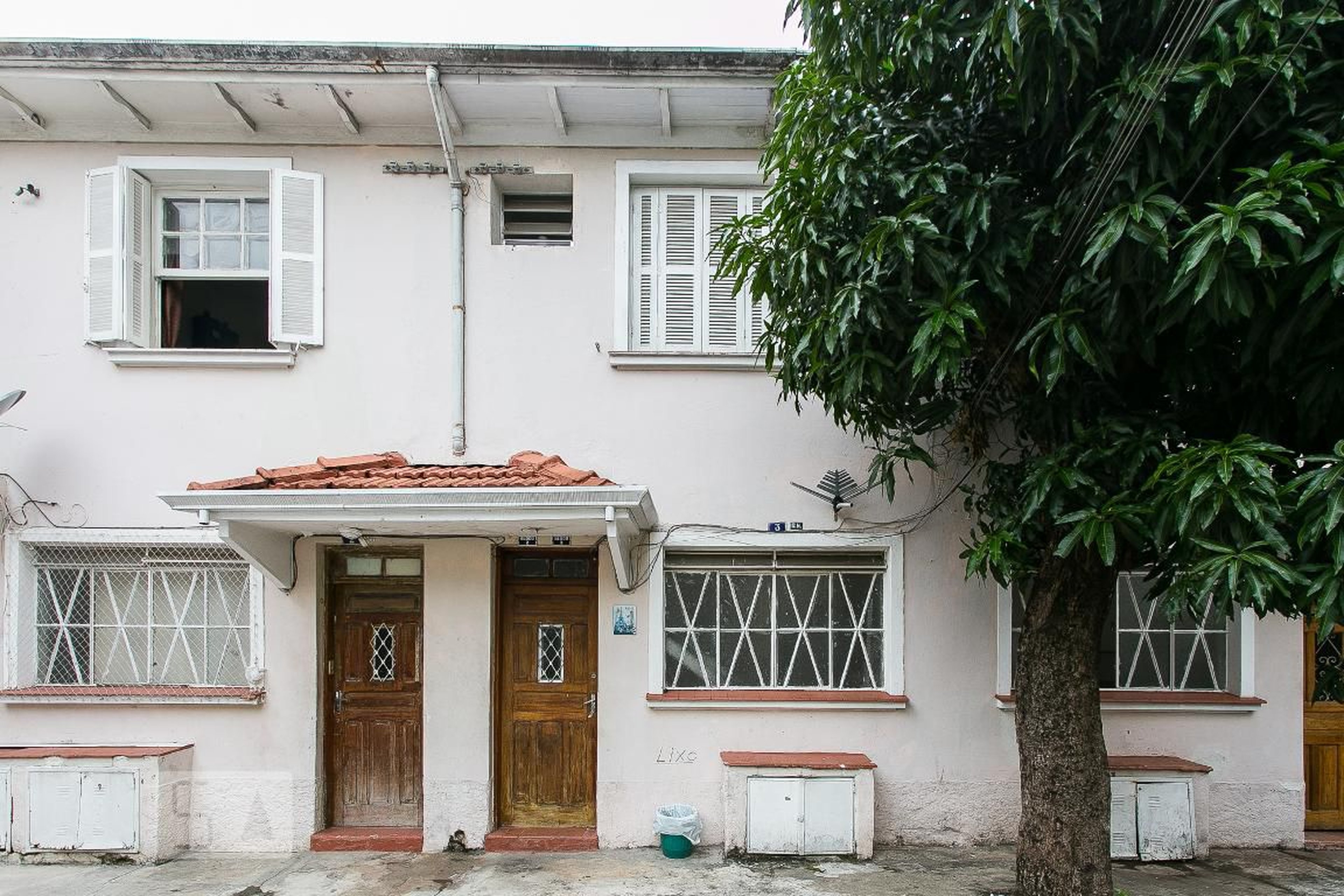 Fachada do Condomínio Condomínio em Rua do Acre, 424