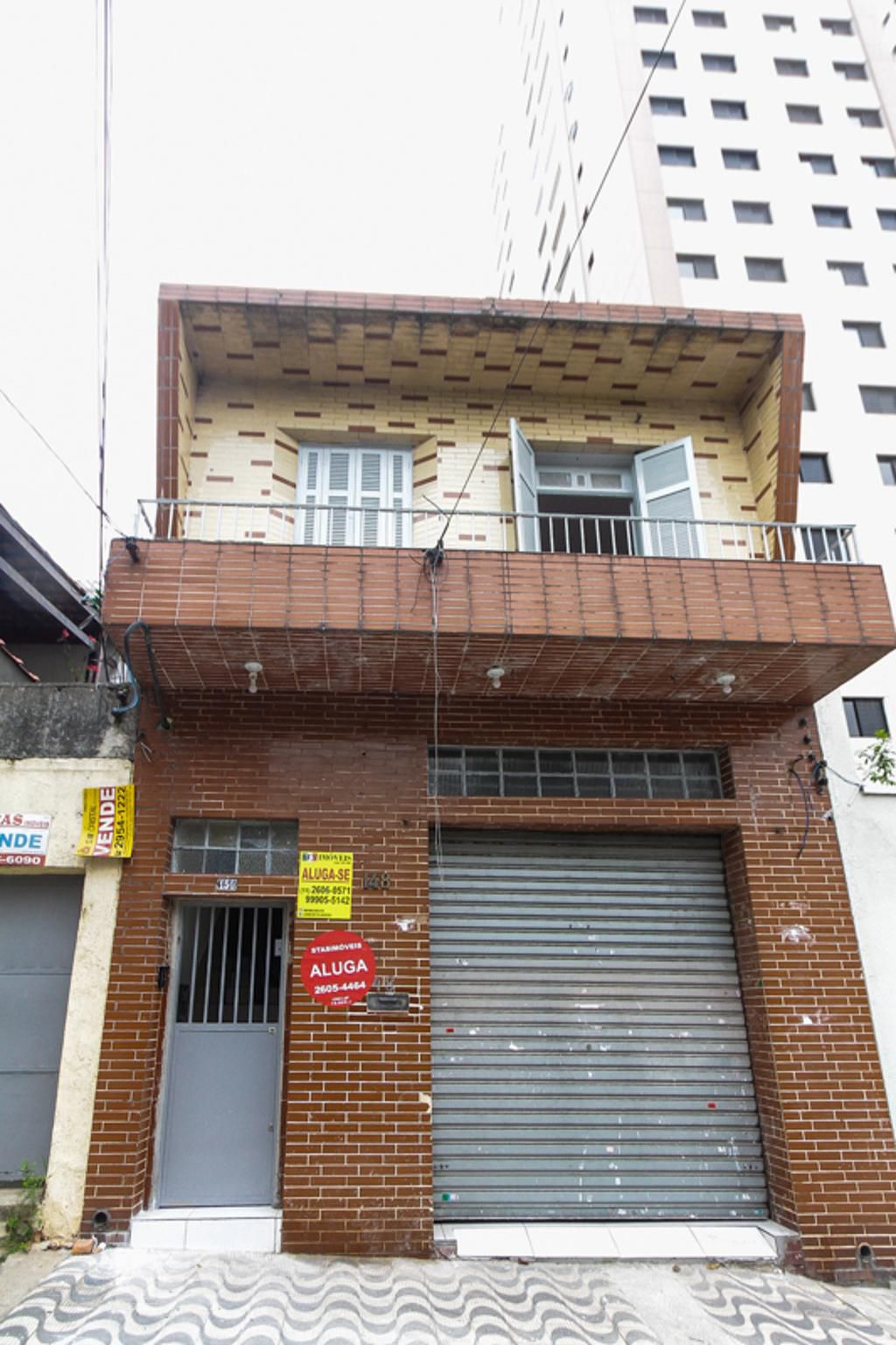 Fachada Condomínio em Rua Mogi Mirim, 150