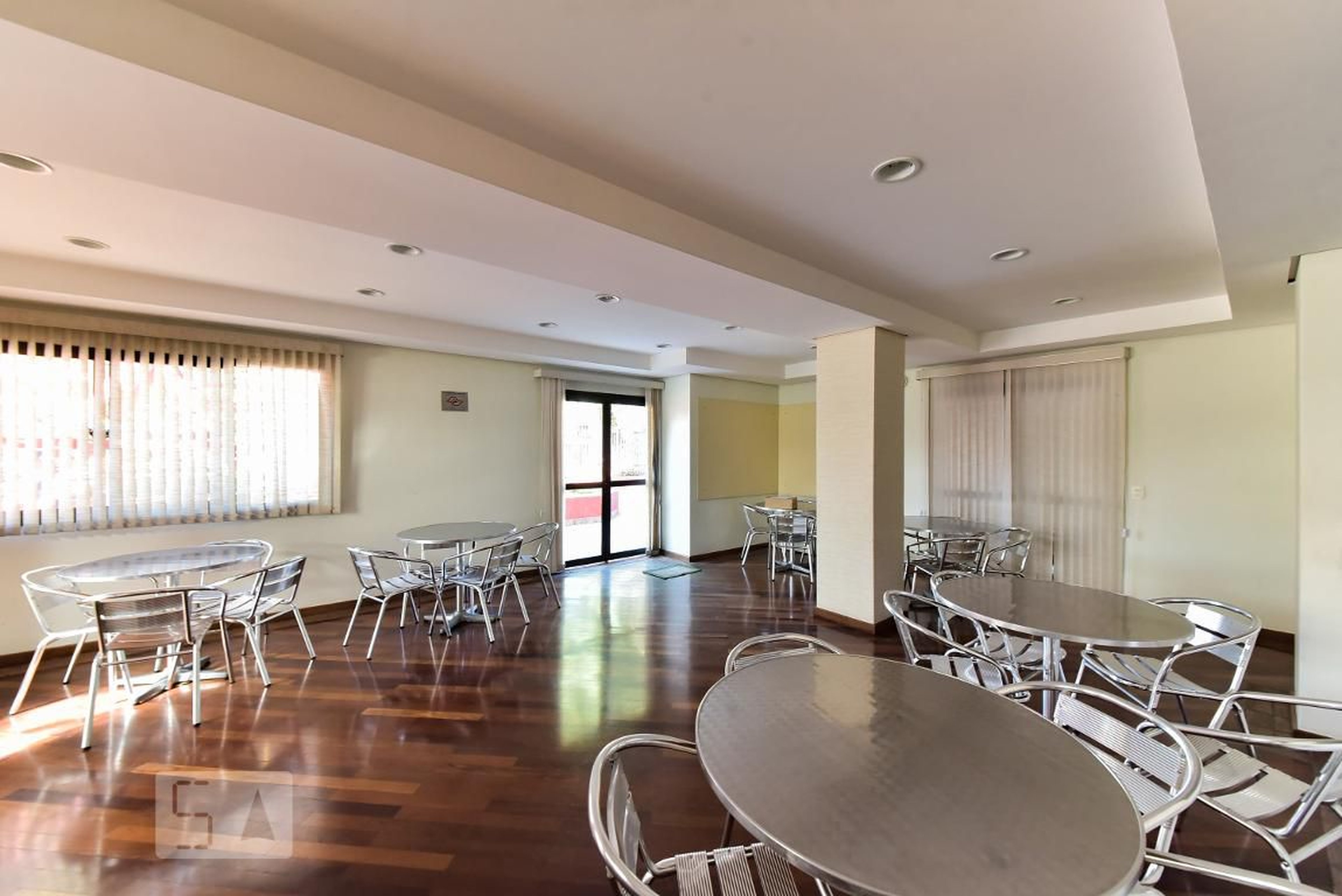 Salão de Festas - Comendador Carlo Pega