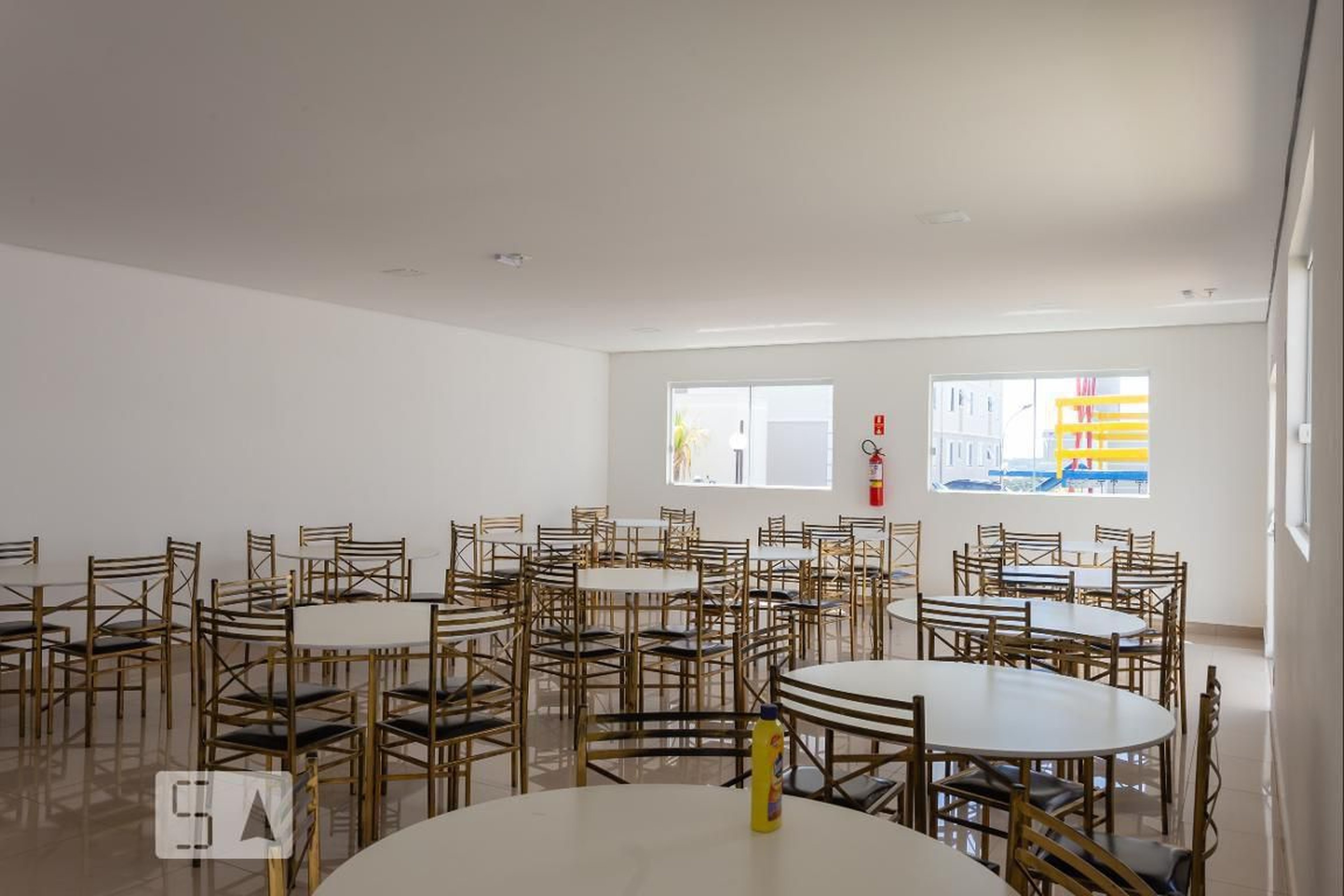 Salão de Festas - Canto dos Canários