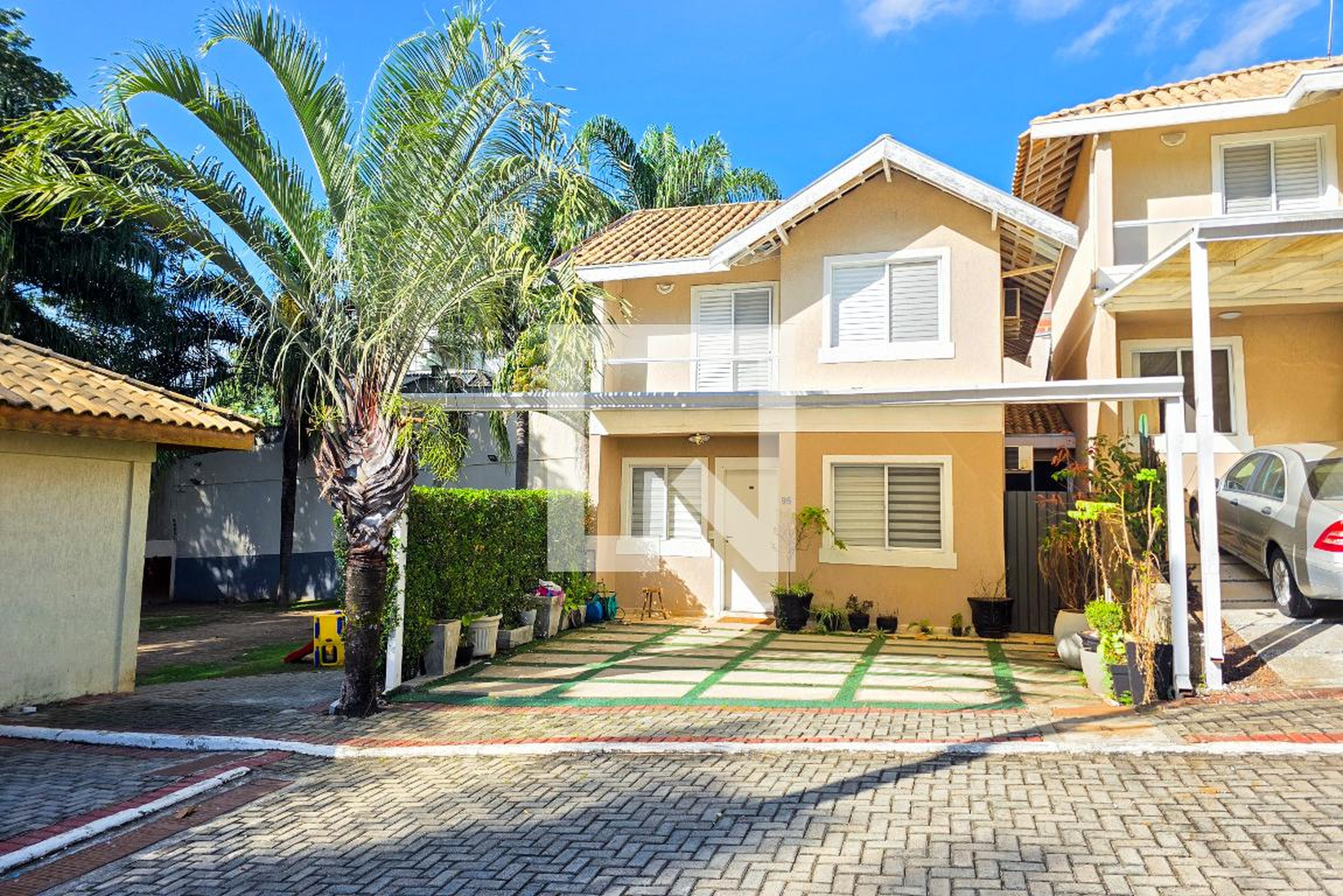 Fachada Condomínio Campo Felis